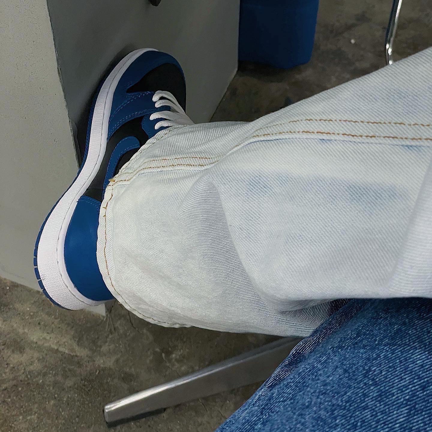 Jordan 1 Retro High OG Dark Marina Blue, (GS) Jordan 1 Retro High OG Dark Marina Blue 착용 스타일 - 4