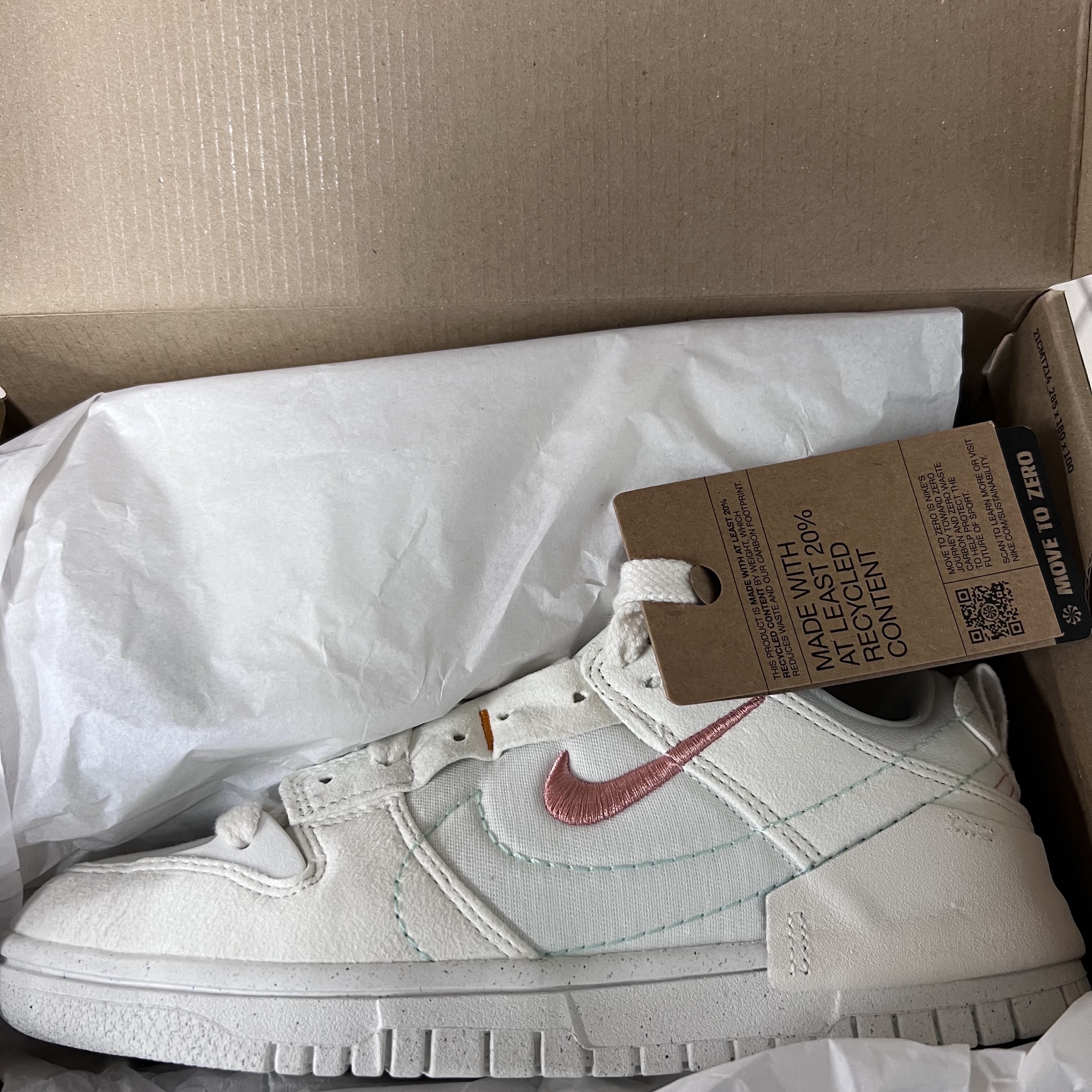 (W) Nike Dunk Low Disrupt 2 Pale Ivory Sail 착용 스타일
