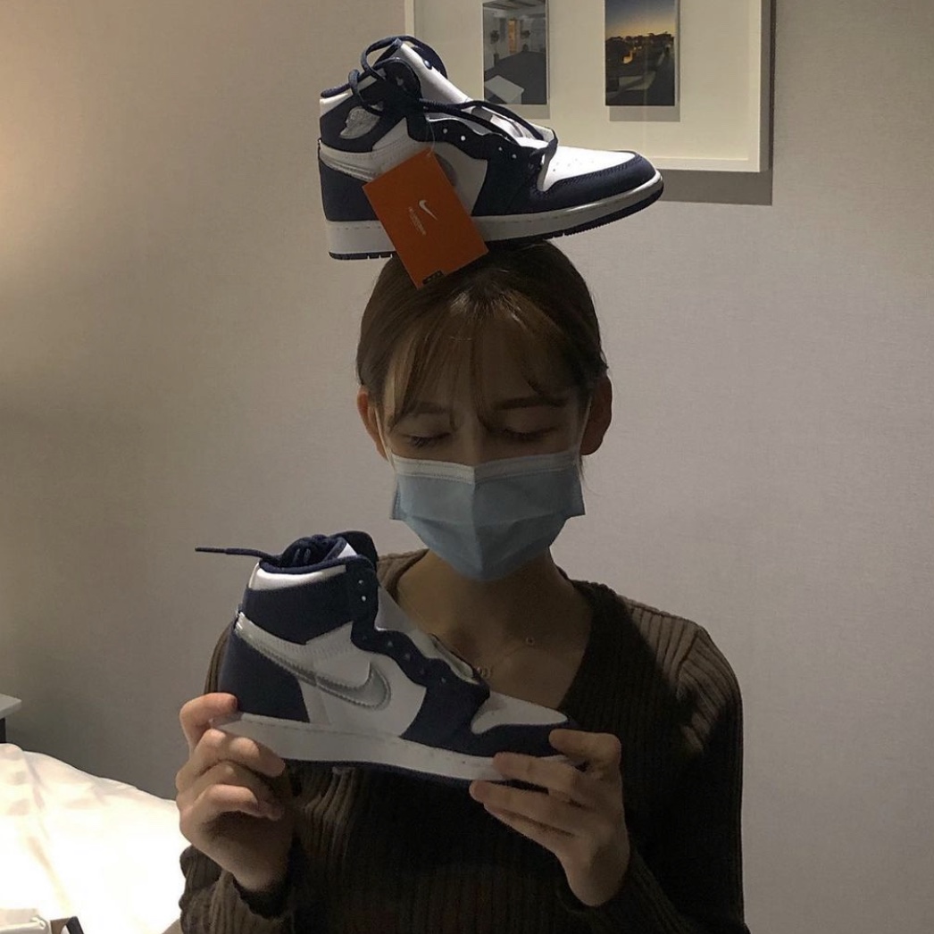 Jordan 1 Retro High OG CO.JP Midnight Navy, (GS) Jordan 1 Retro High OG CO.JP Midnight Navy 착용 스타일 - 2