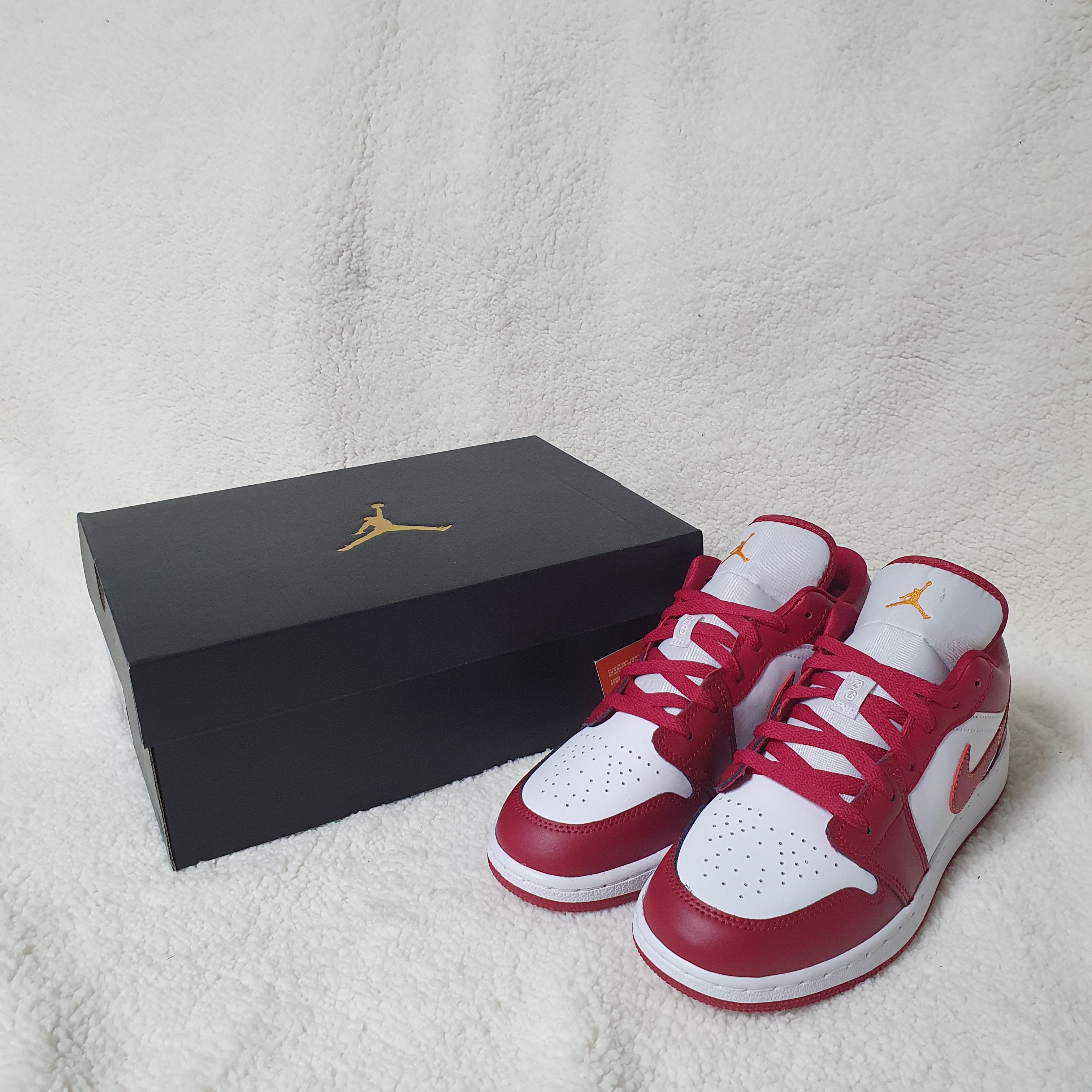 (GS) Jordan 1 Low Cardinal Red 착용 스타일