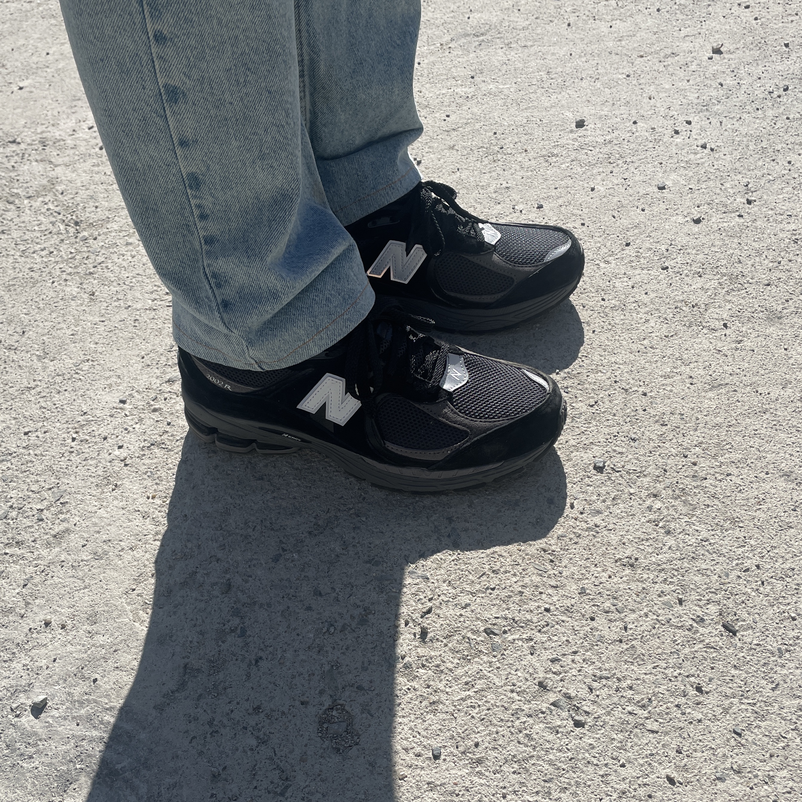 New Balance 2002R Black Dark Grey - JD Sports Exclusive 착용 스타일