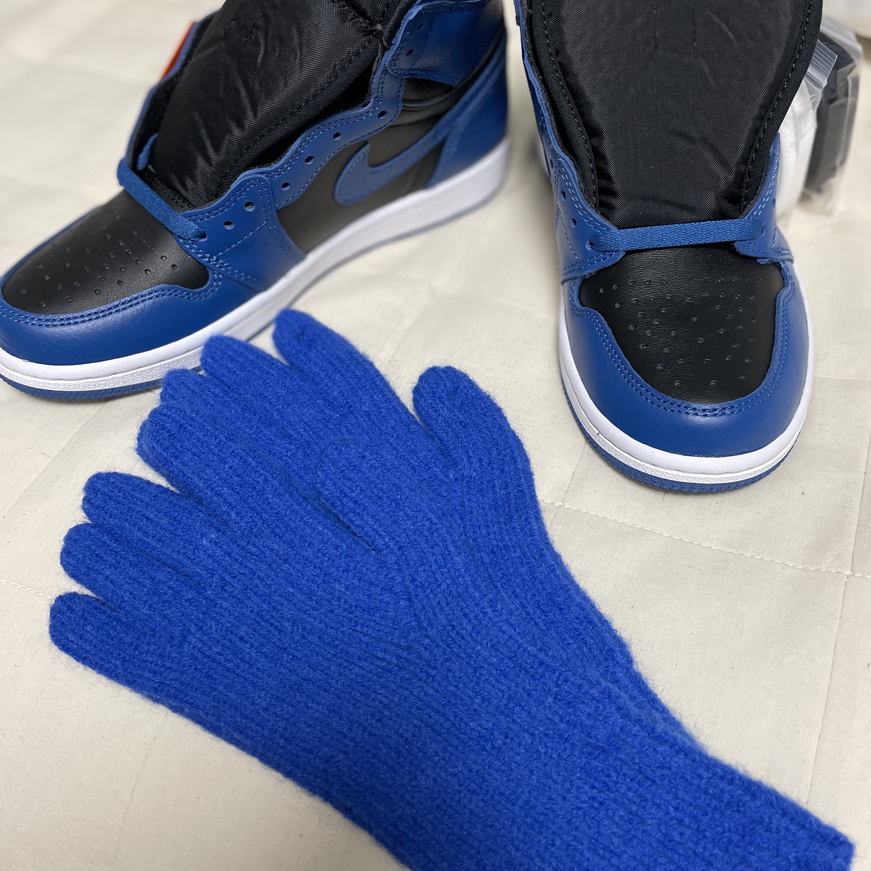 Jordan 1 Retro High OG Dark Marina Blue 착용 스타일