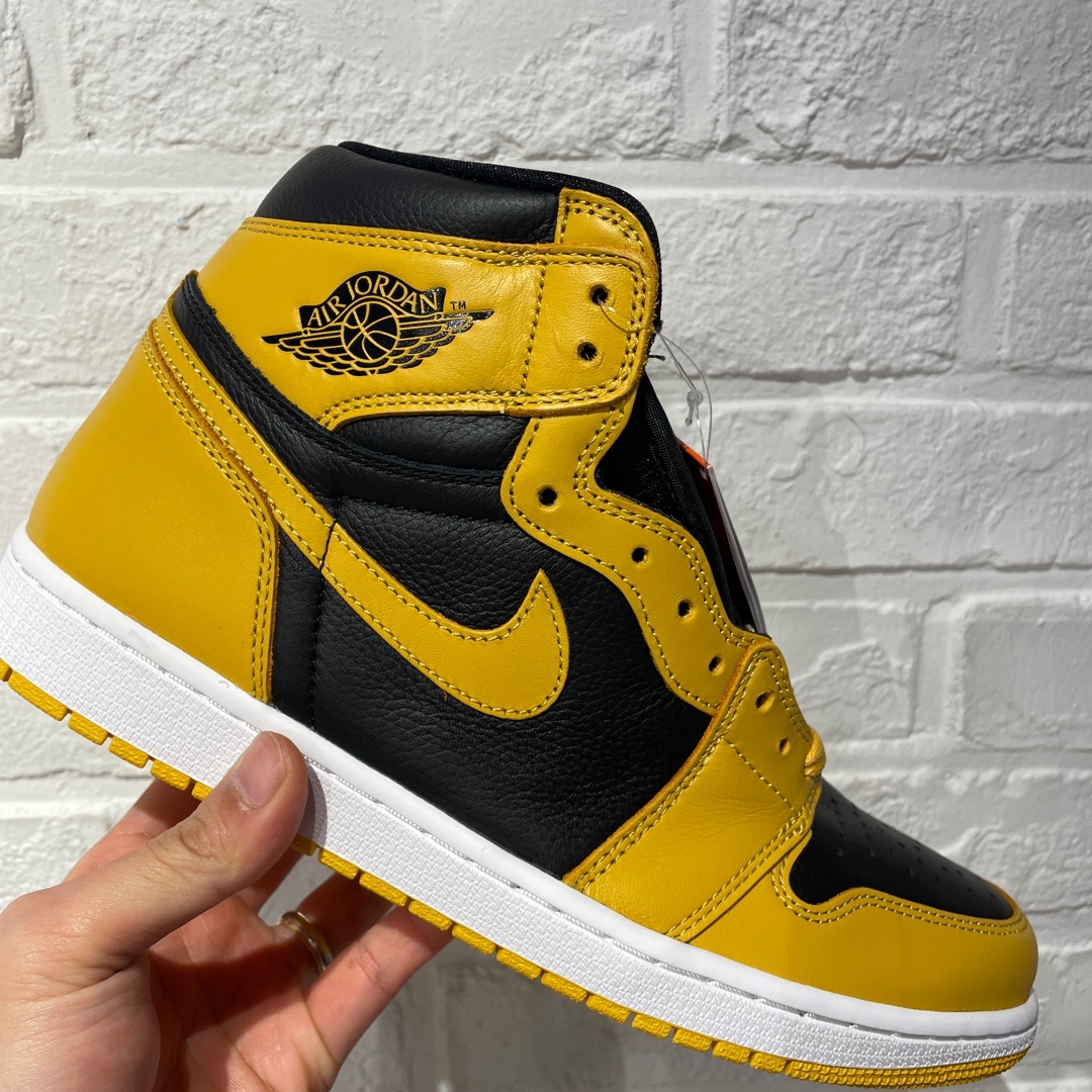 Jordan 1 Retro High OG Pollen 착용 스타일