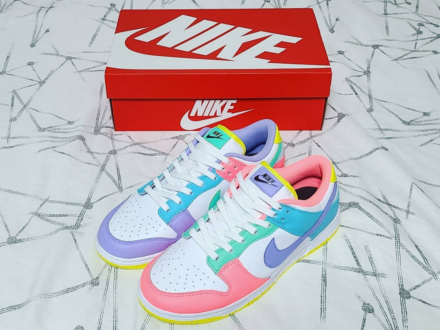 (W) Nike Dunk Low SE Candy 착용 스타일 - 1
