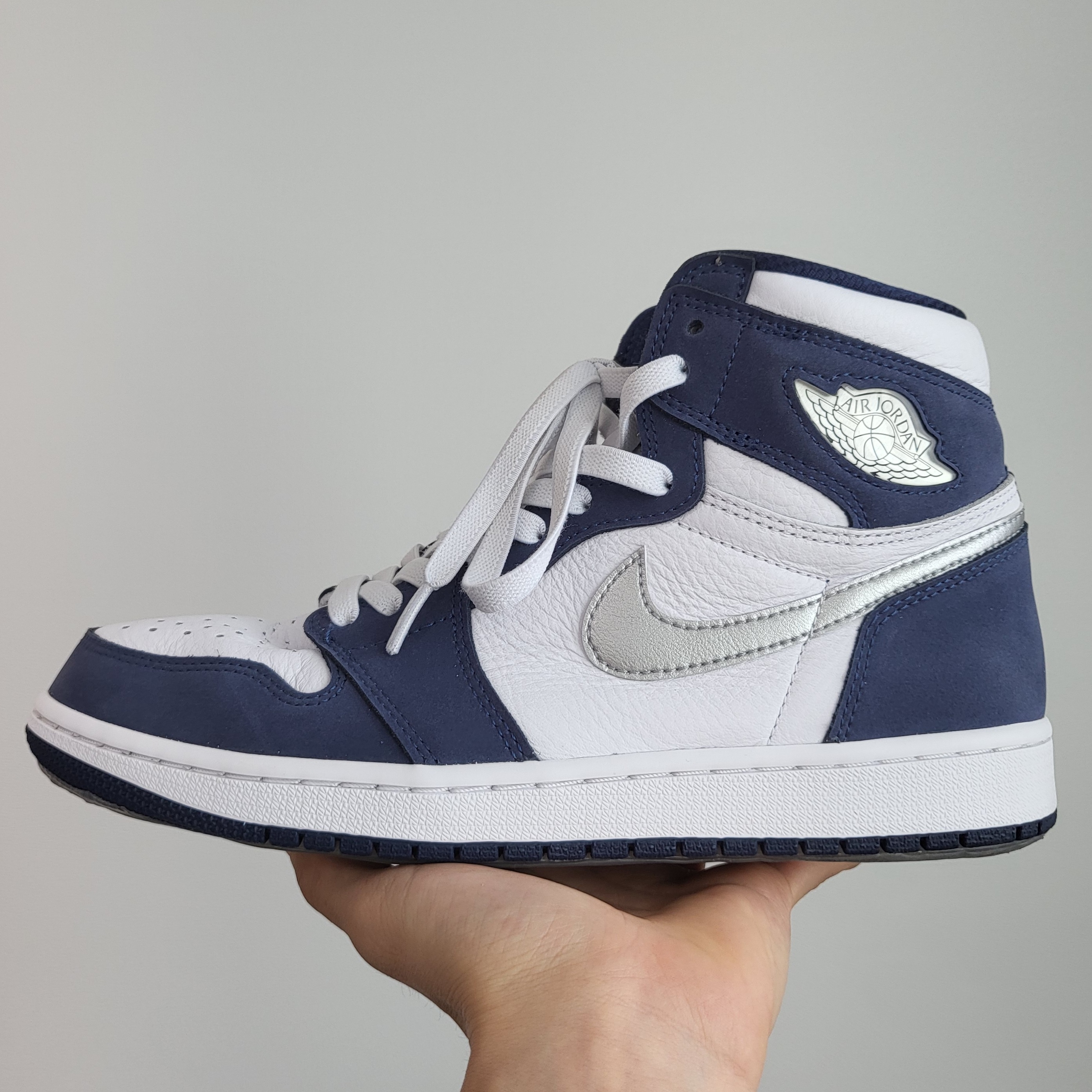 Jordan 1 Retro High OG CO.JP Midnight Navy, (GS) Jordan 1 Retro High OG CO.JP Midnight Navy 착용 스타일 - 1