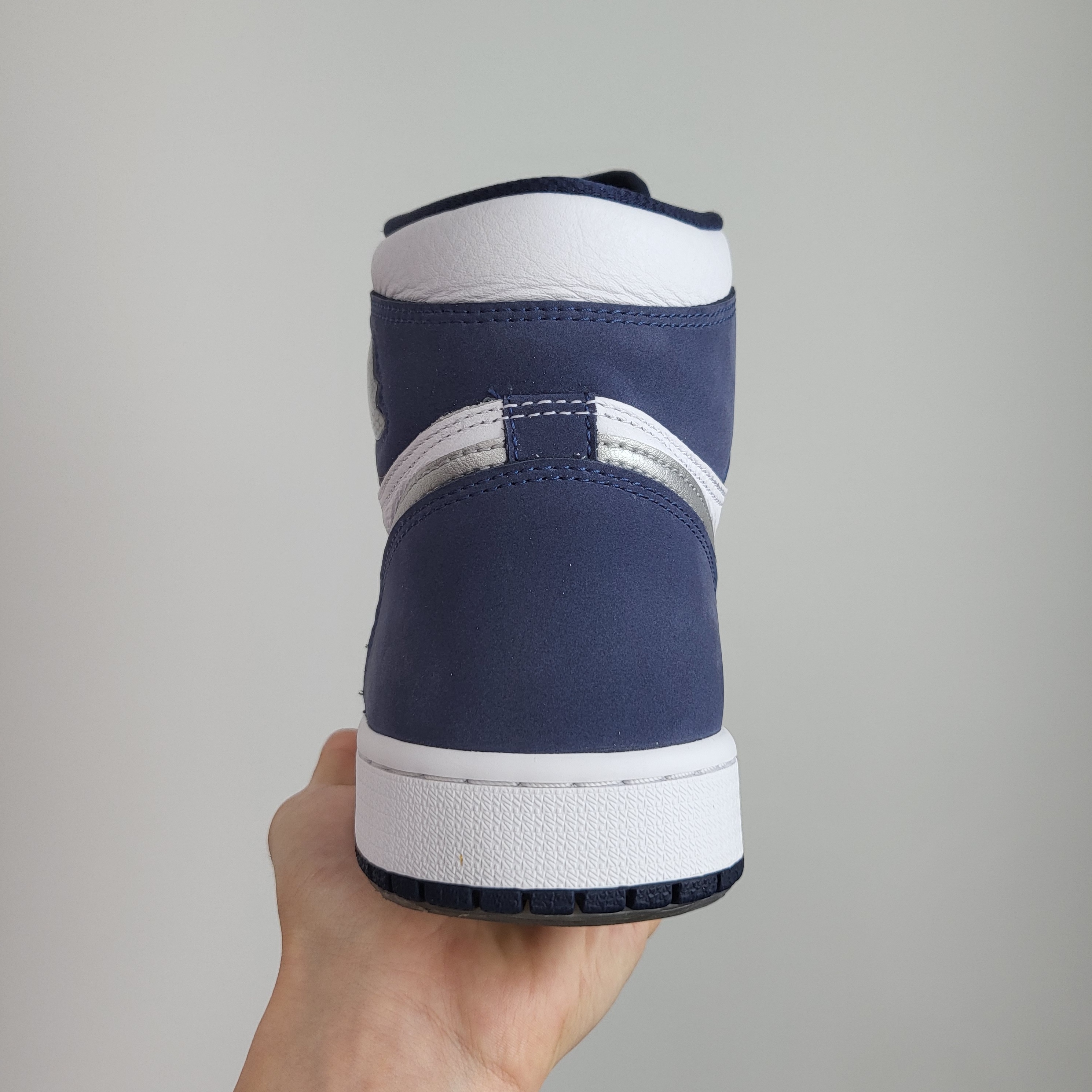 Jordan 1 Retro High OG CO.JP Midnight Navy, (GS) Jordan 1 Retro High OG CO.JP Midnight Navy 착용 스타일 - 4