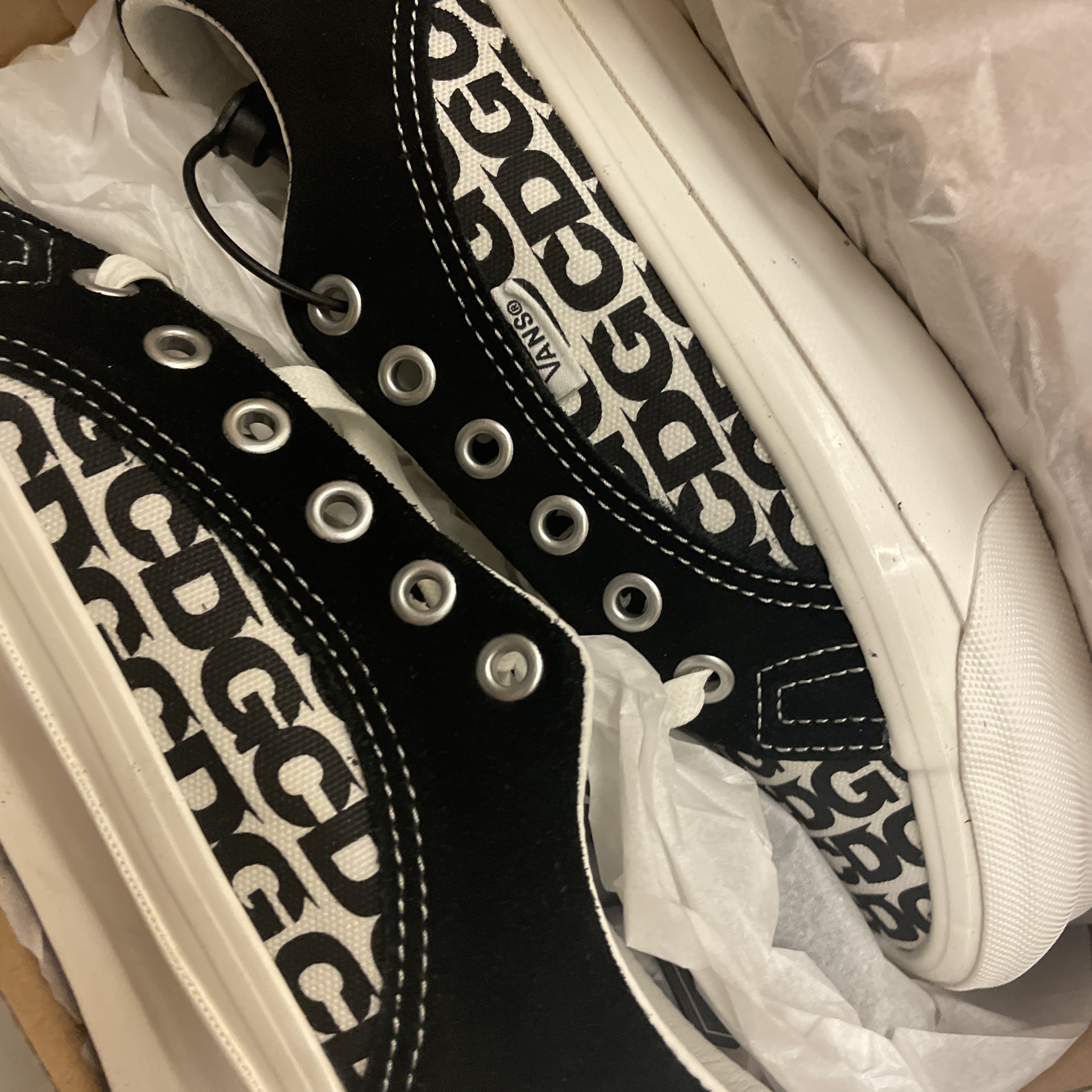 Vans Vault x CDG Lampin LX 2021 착용 스타일 - 1