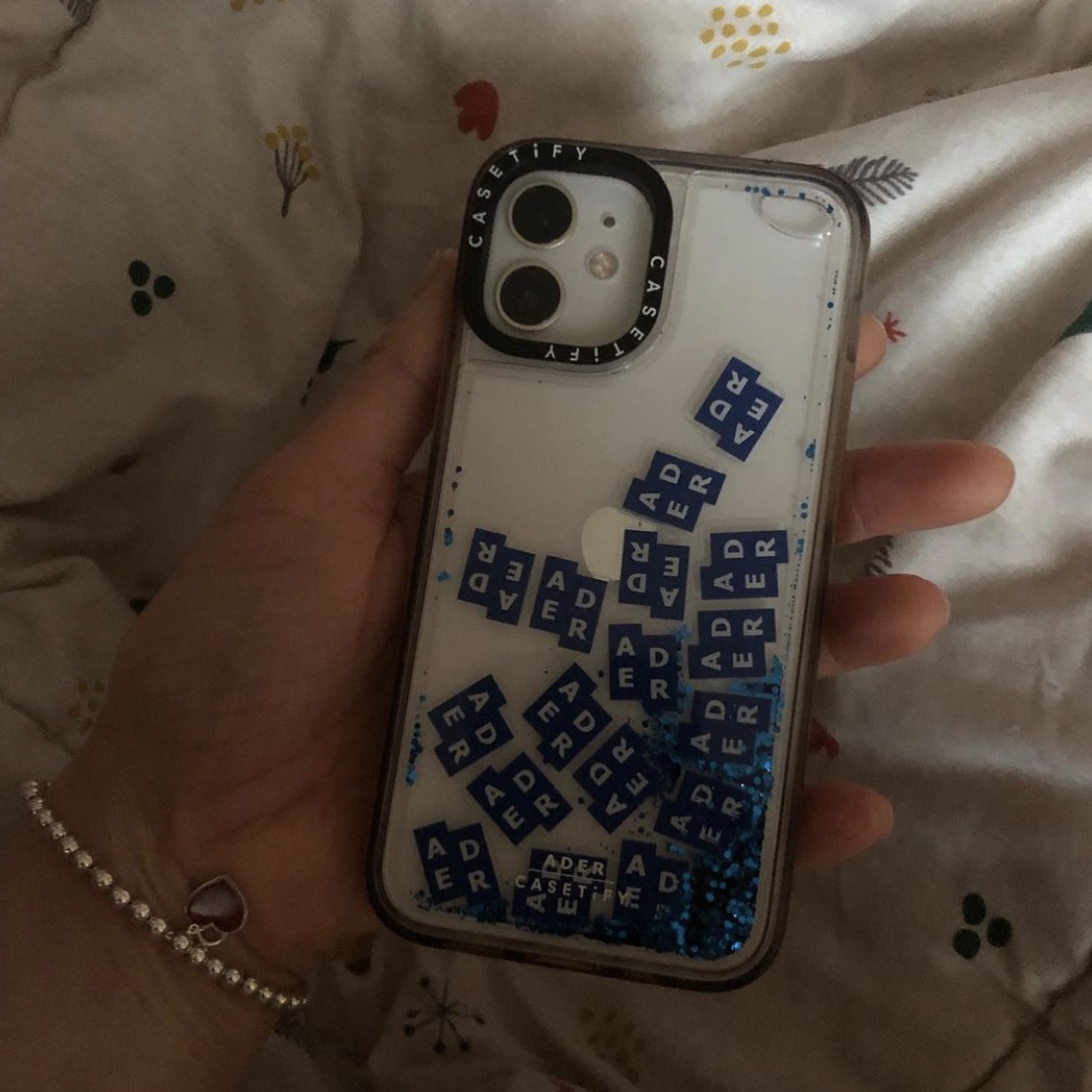 Casetify x Ader Error Tetris Floaty iPhone Case 착용 스타일