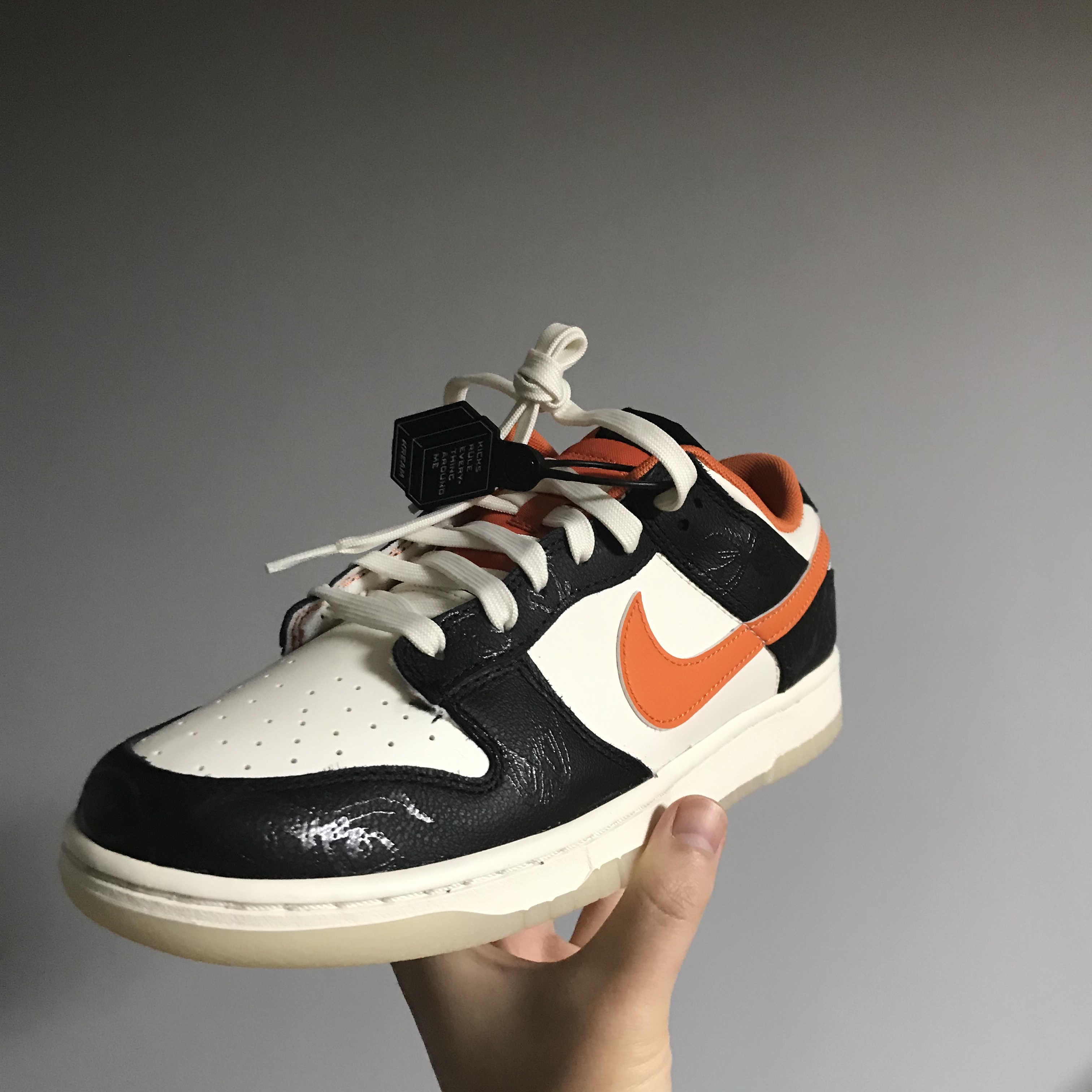 Nike Dunk Low Retro PRM Halloween 착용 스타일 - 2