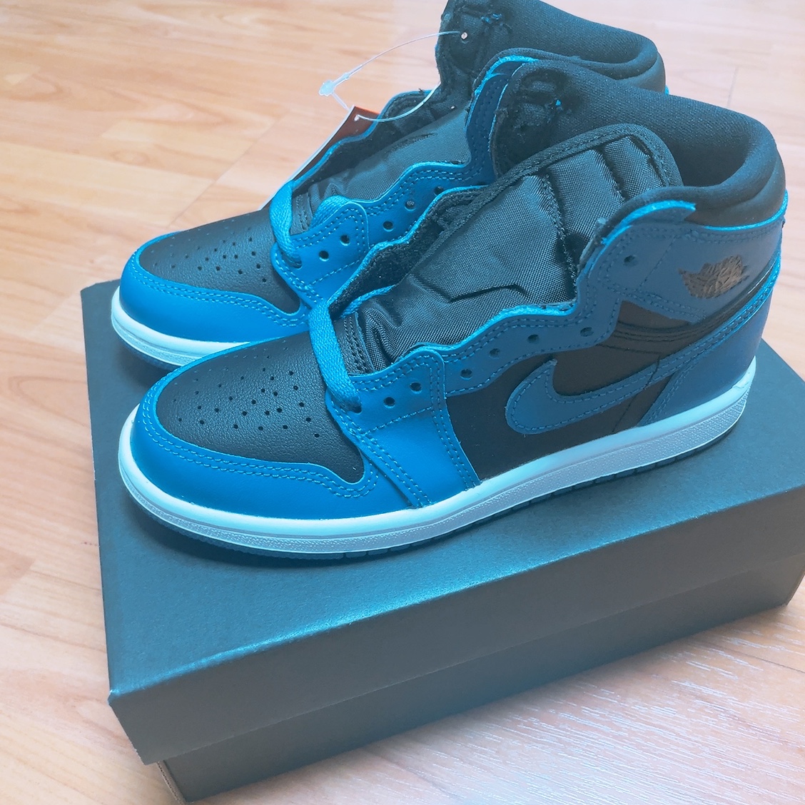 (PS) Jordan 1 Retro High OG Dark Marina Blue 착용 스타일 - 3