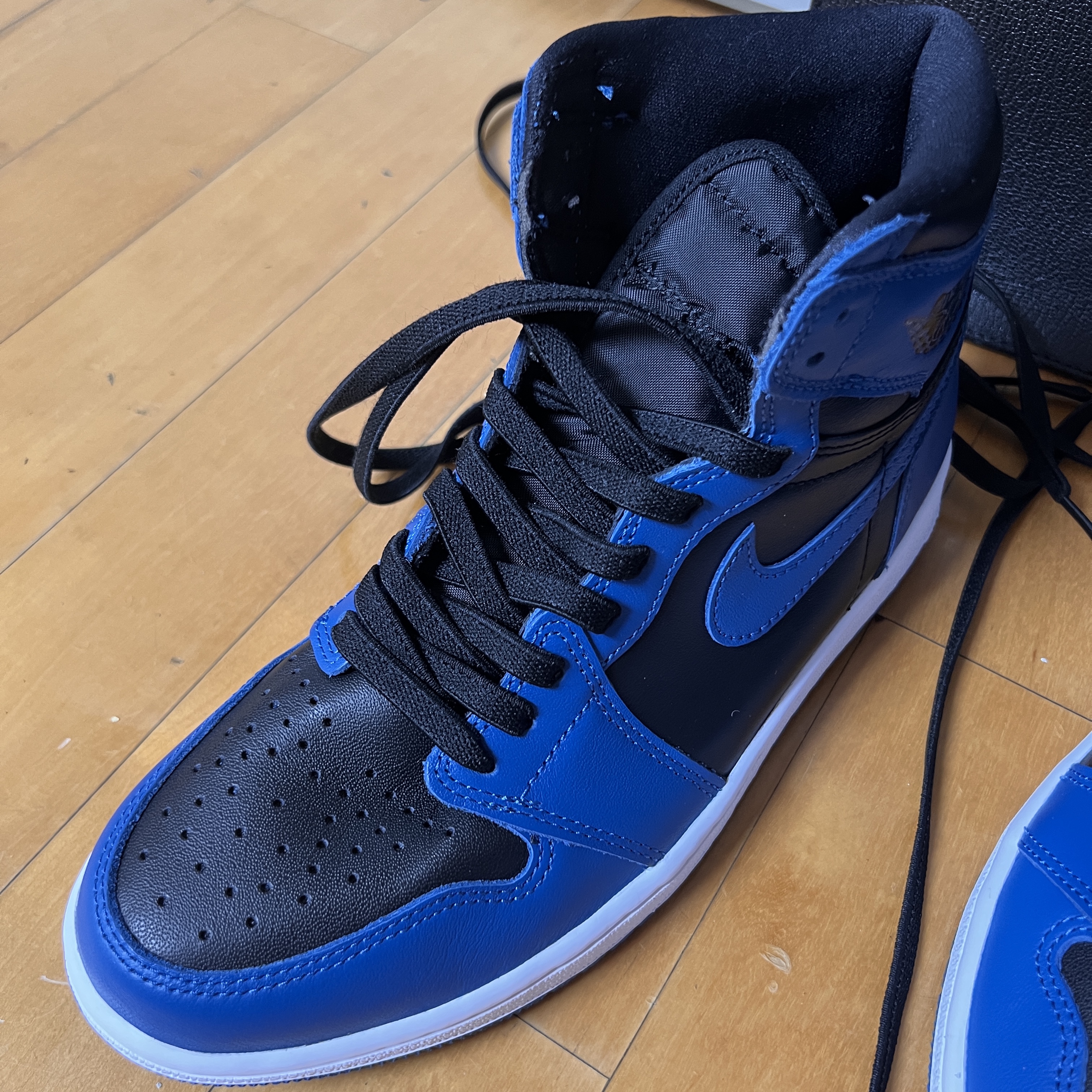 Jordan 1 Retro High OG Dark Marina Blue 착용 스타일 - 1
