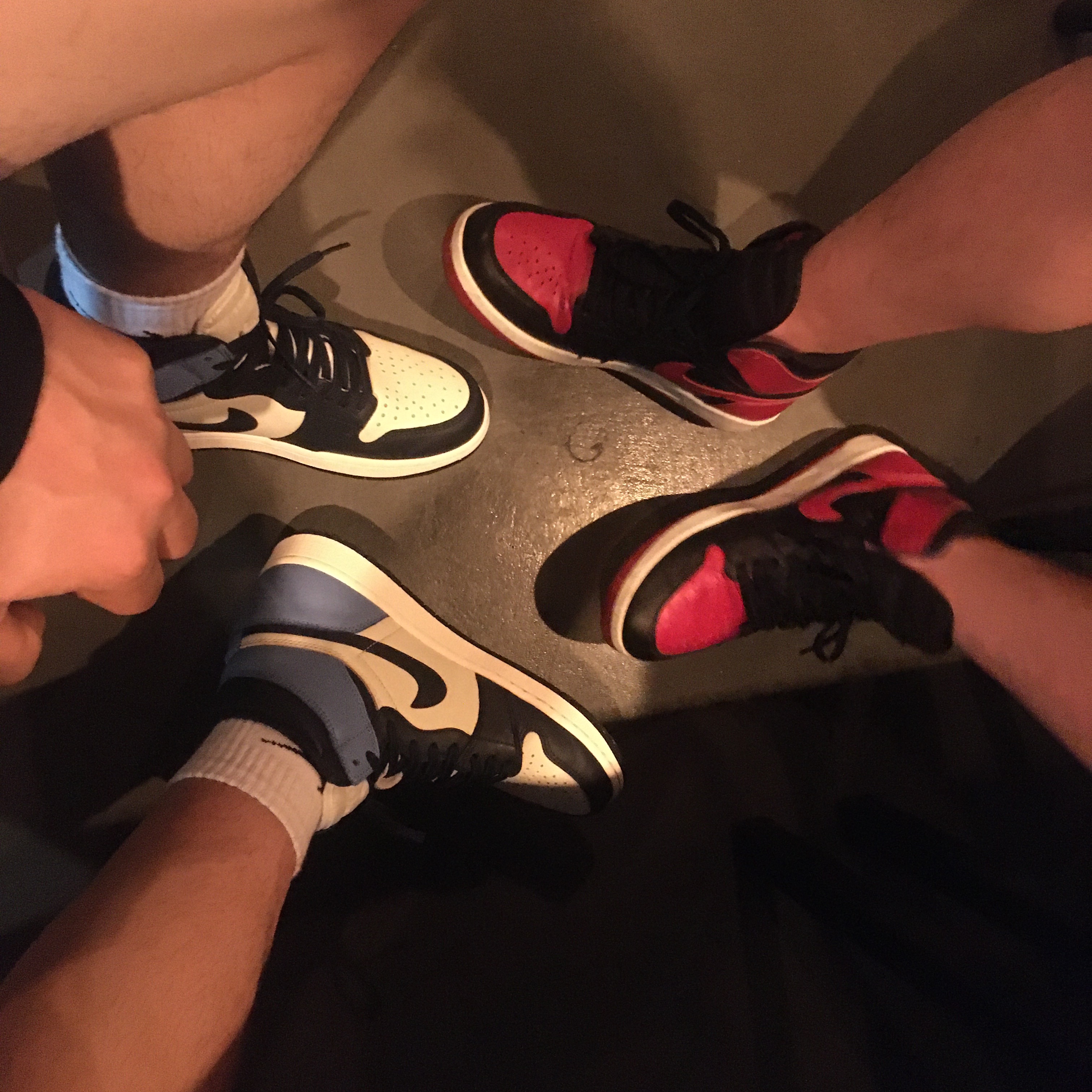 Jordan 1 Retro High Obsidian UNC, Jordan 1.5 Retro Bred 착용 스타일