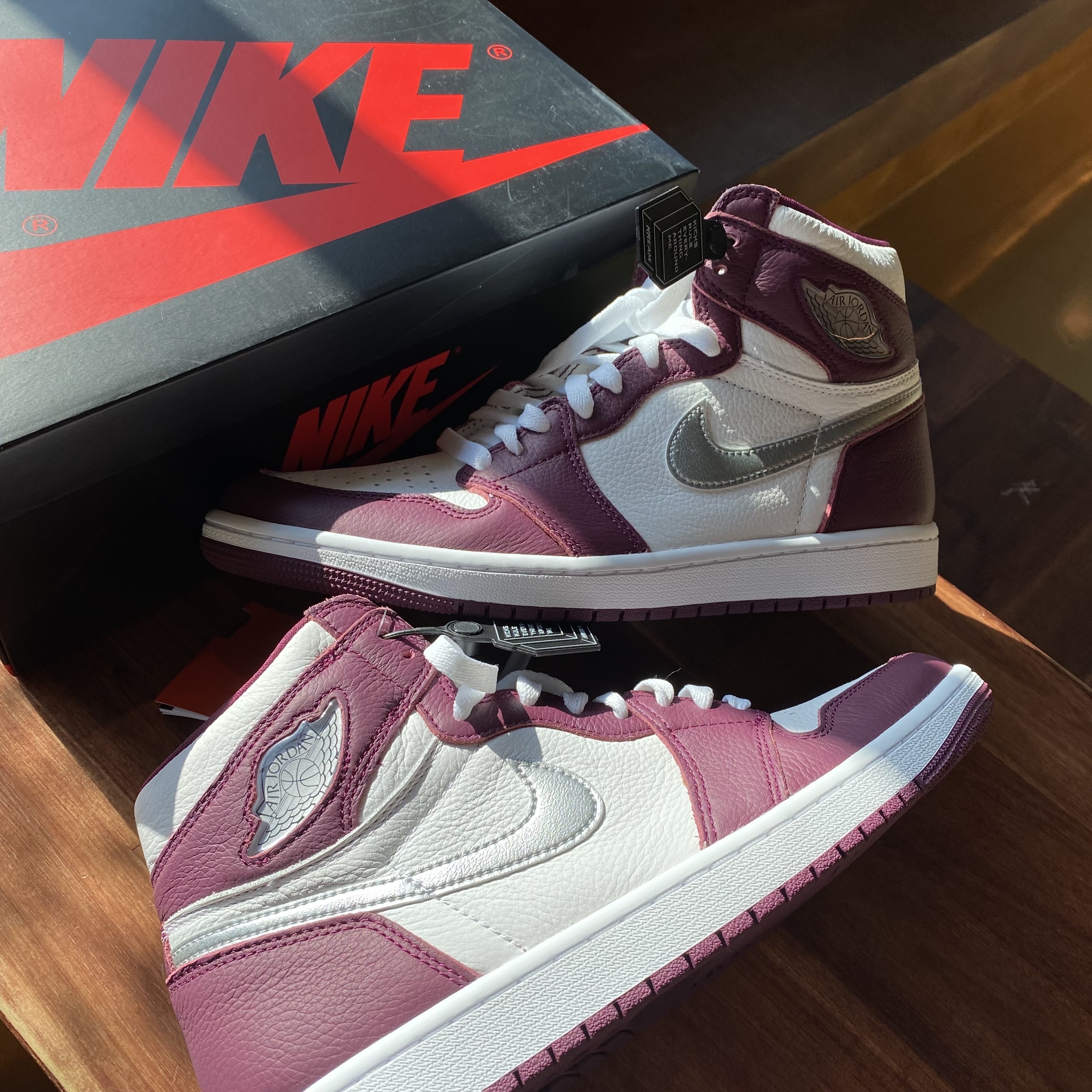 Jordan 1 Retro High OG Bordeaux 착용 스타일