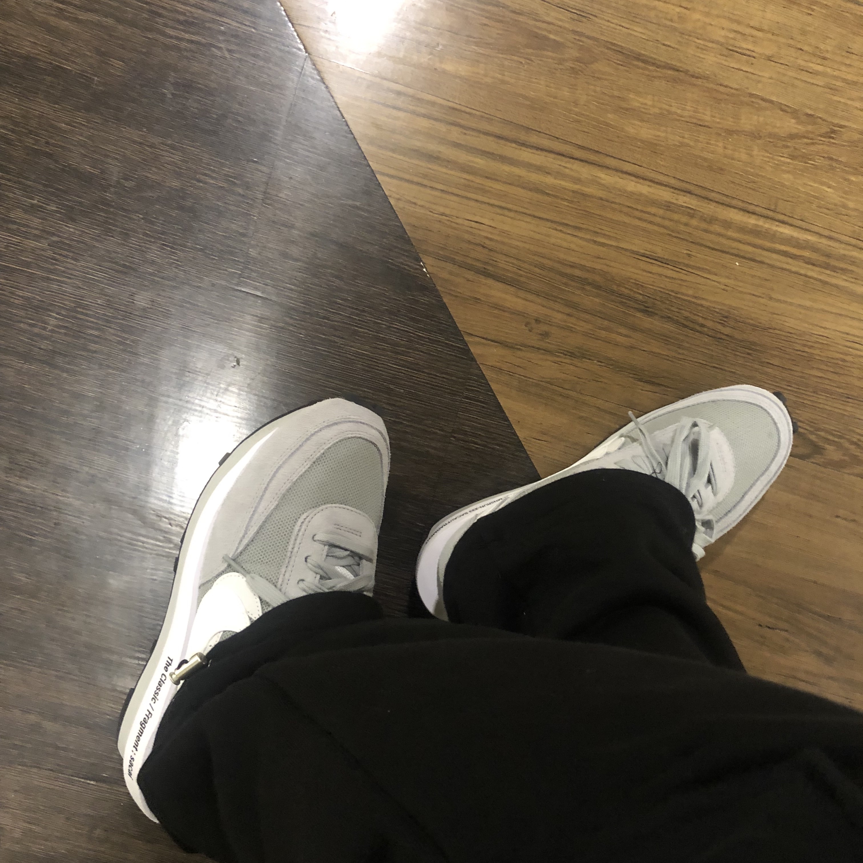 Nike x Sacai x Fragment LDWaffle Light Smoke Grey 착용 스타일 - 1