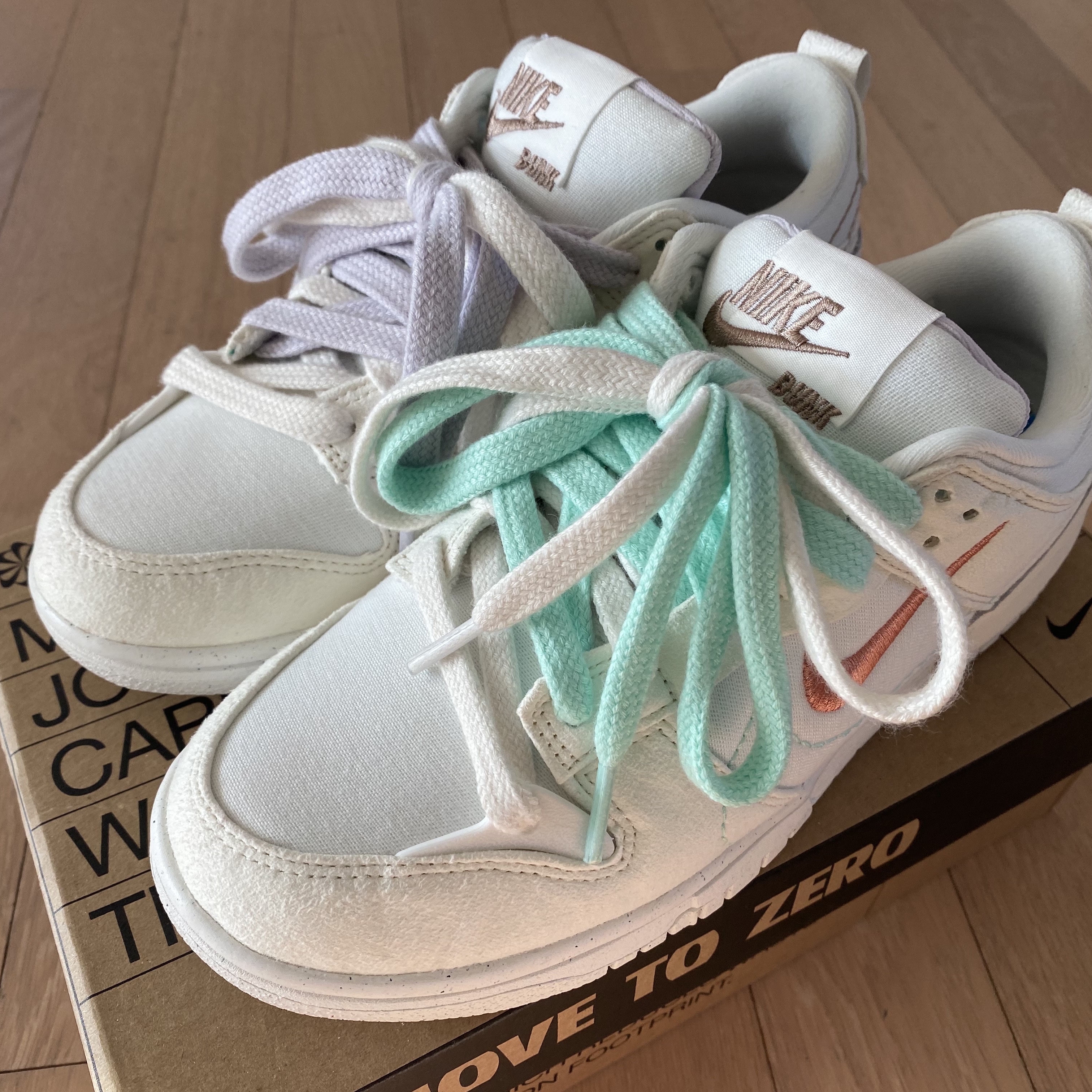 (W) Nike Dunk Low Disrupt 2 Pale Ivory Sail 착용 스타일 - 2