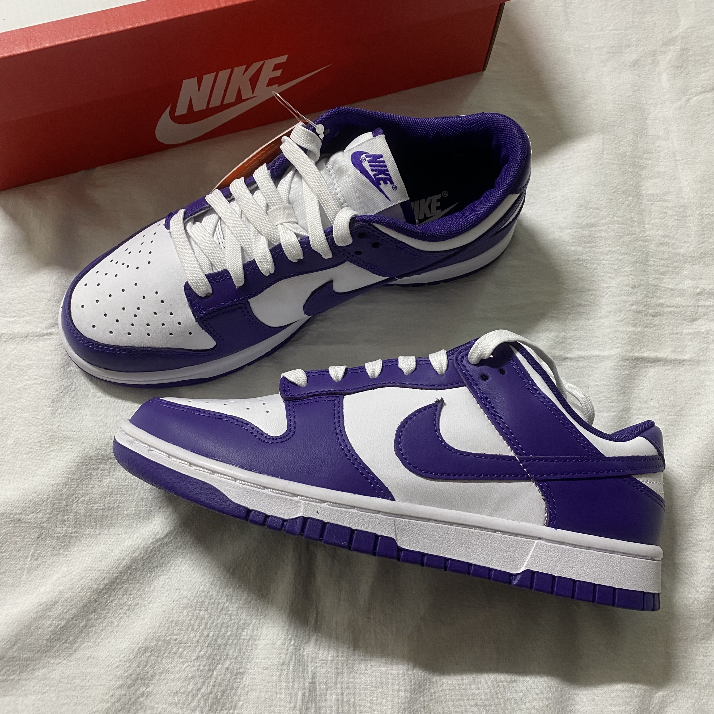(W) Nike Dunk Low Vintage Midnight Navy, Nike Dunk Low Retro Championship Court Purple 착용 스타일 - 4