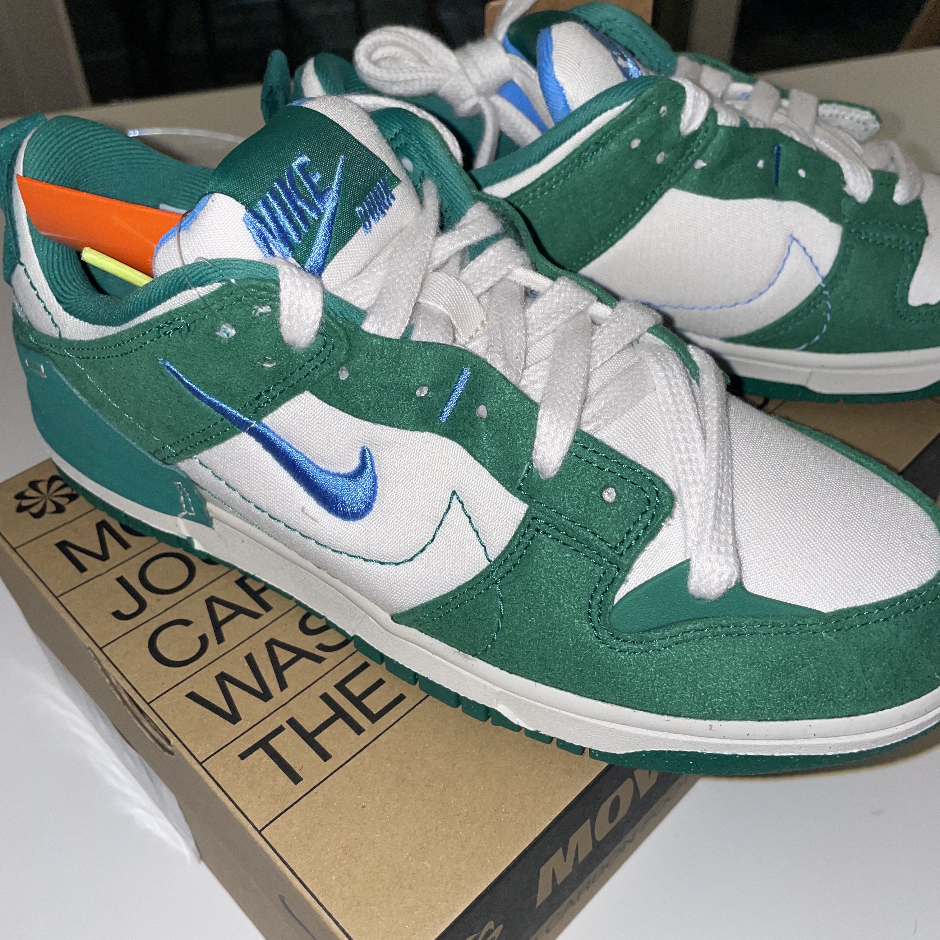 (W) Nike Dunk Low Disrupt 2 Phantom University Blue 착용 스타일 - 1