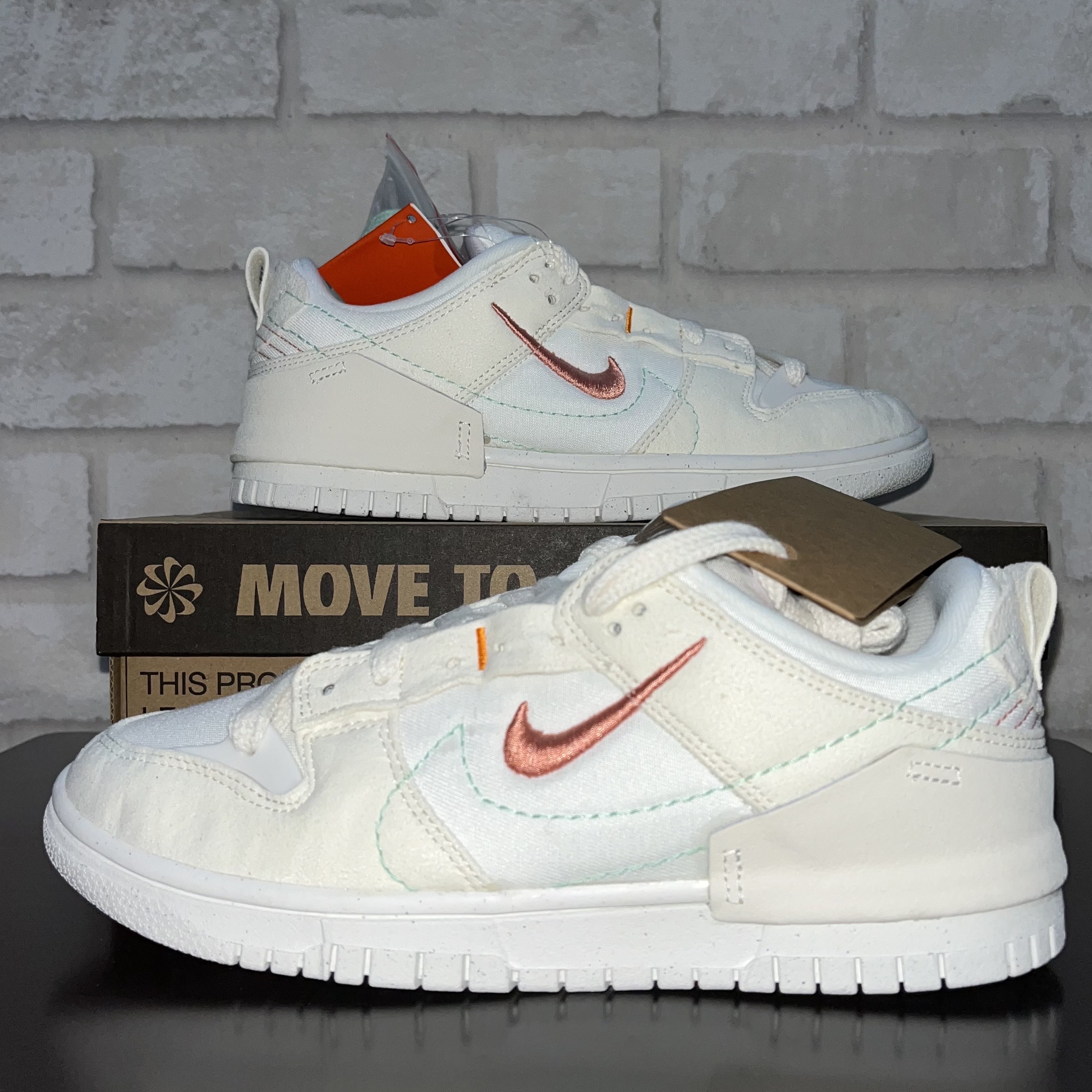 (W) Nike Dunk Low Disrupt 2 Pale Ivory Sail 착용 스타일 - 2