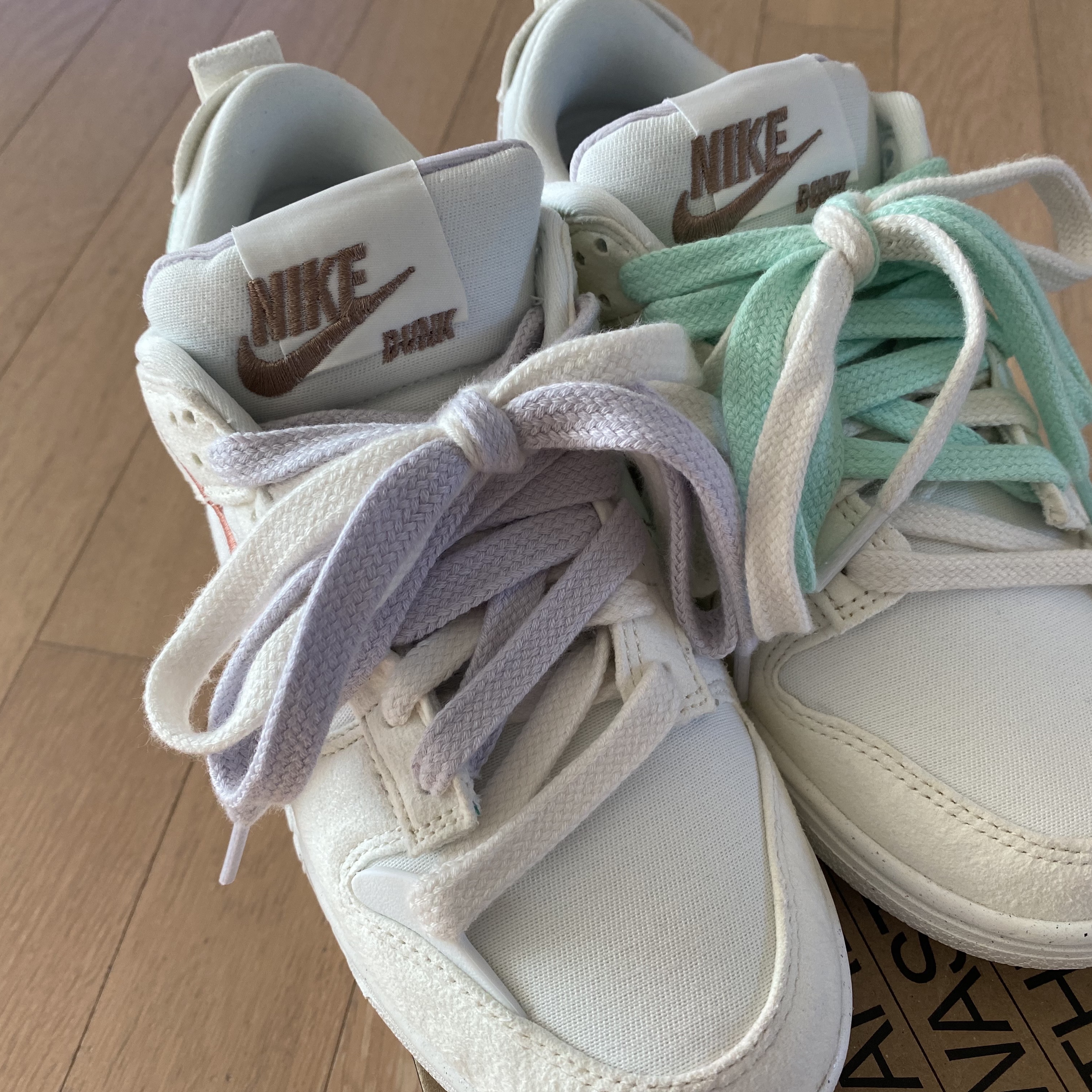 (W) Nike Dunk Low Disrupt 2 Pale Ivory Sail 착용 스타일 - 1