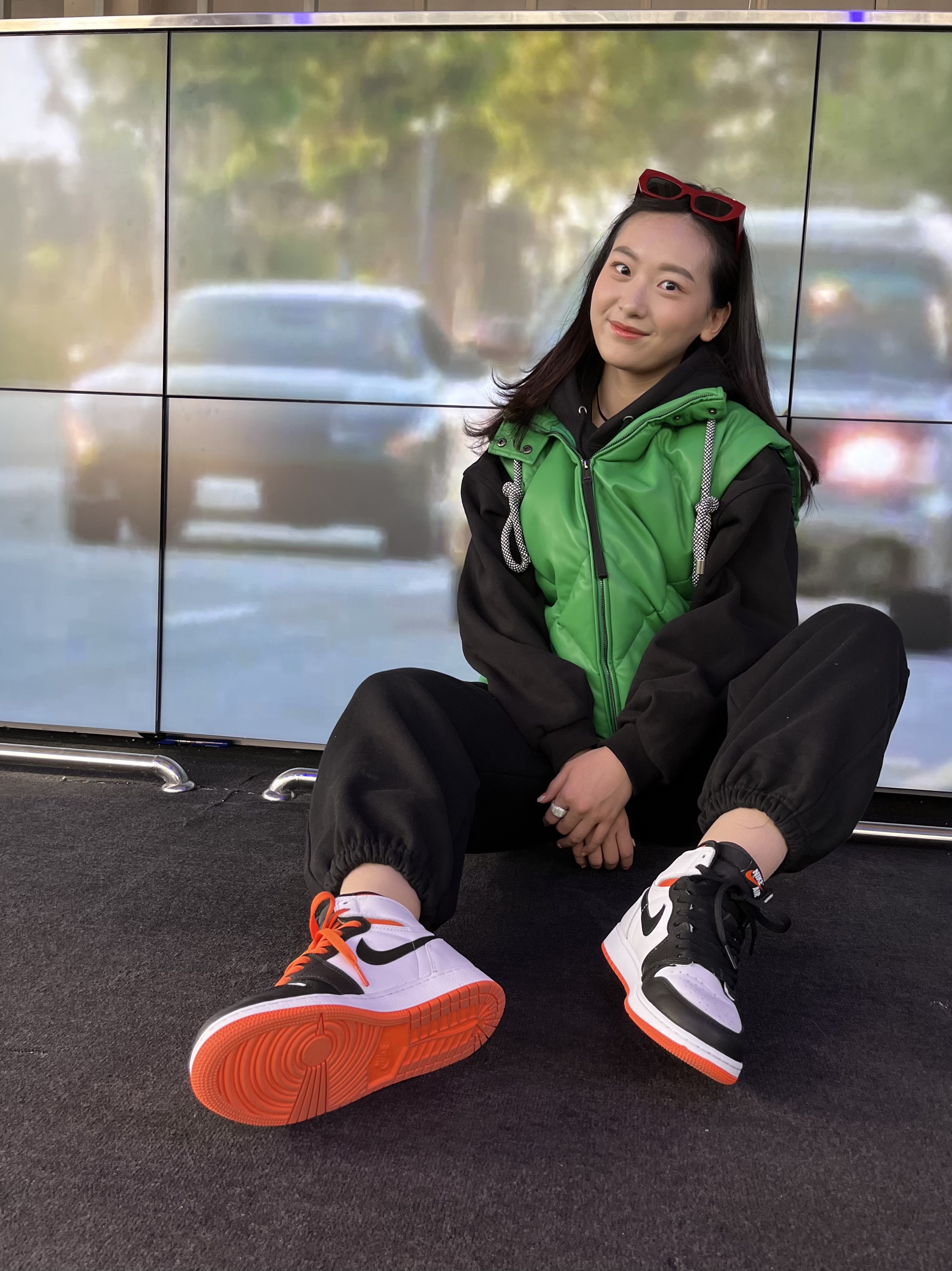 (GS) Jordan 1 Retro High OG Electro Orange, Jordan 1 Retro High OG Electro Orange 착용 스타일
