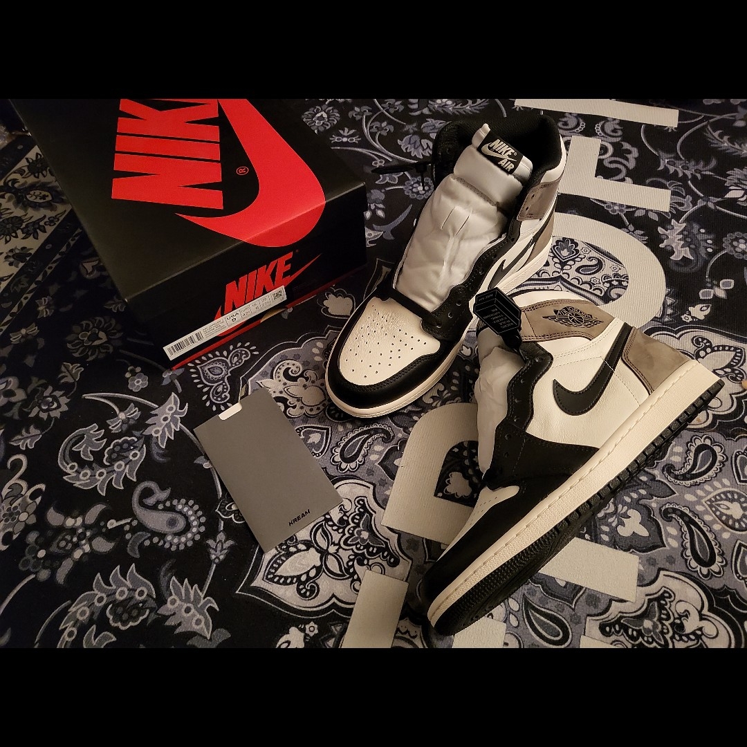 Jordan 1 Retro High OG Black Mocha 착용 스타일 - 1