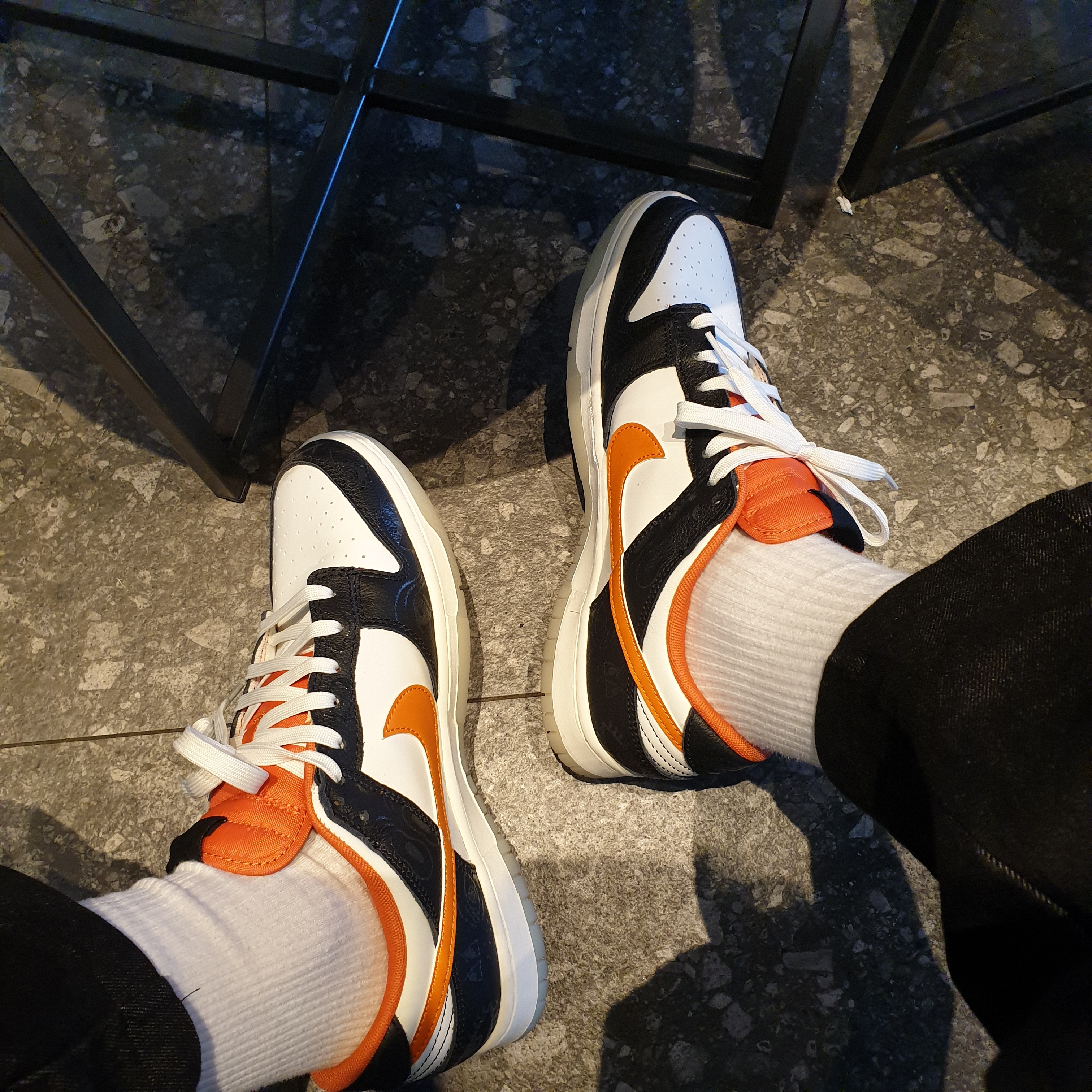 Nike Dunk Low Retro PRM Halloween 착용 스타일