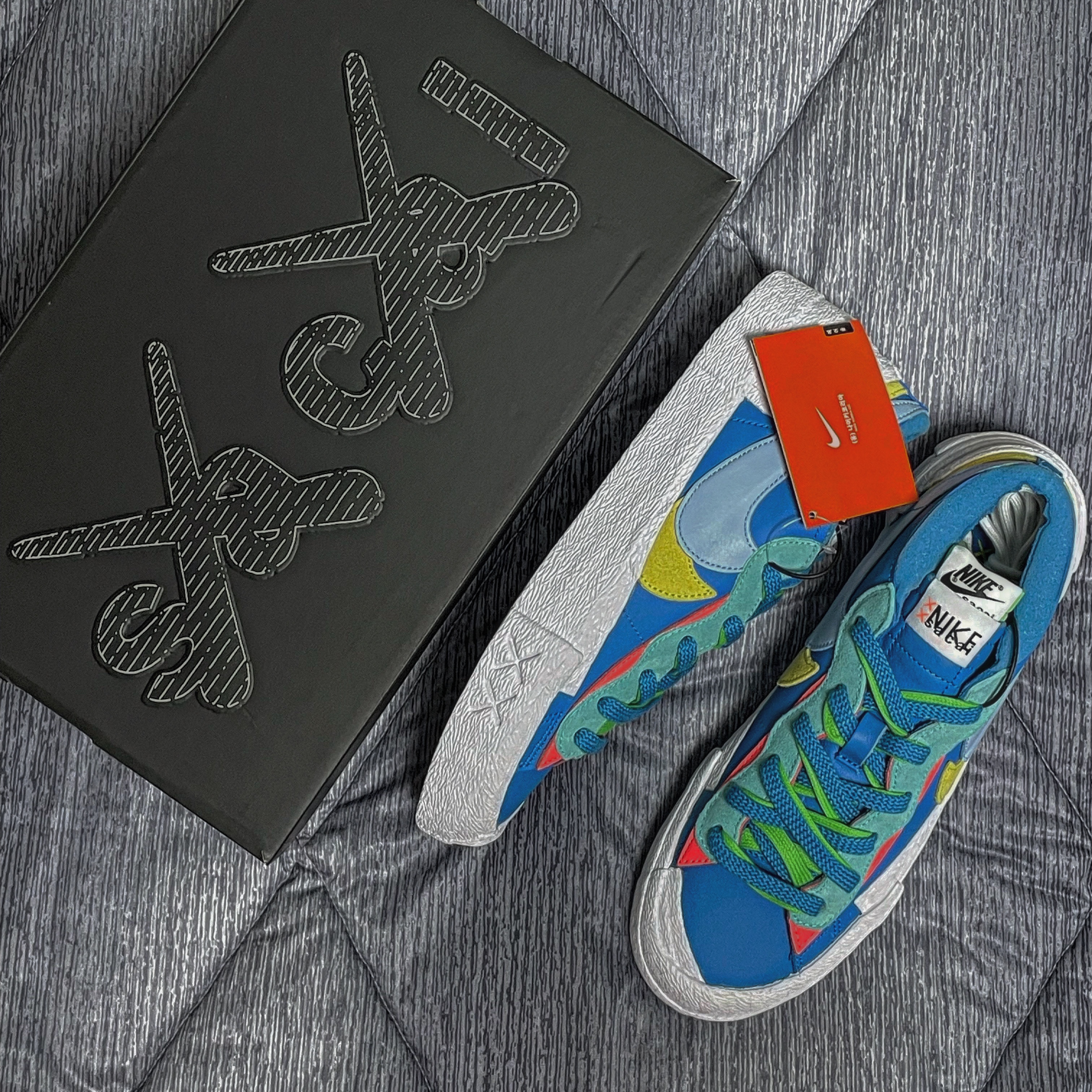 Nike x Sacai x Kaws Blazer Low Neptune Blue 착용 스타일