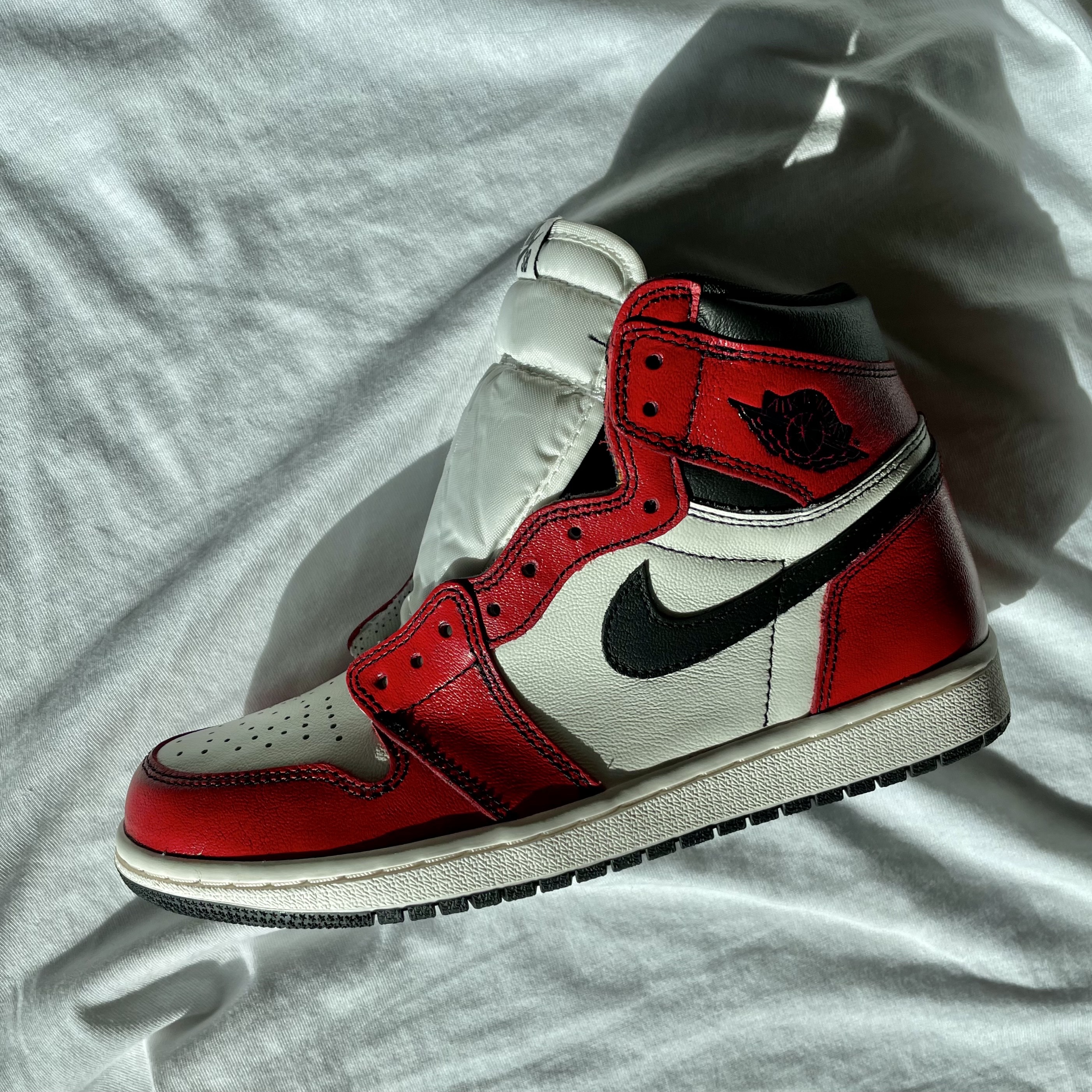 Jordan 1 Retro High OG Defiant SB LA to Chicago 착용 스타일