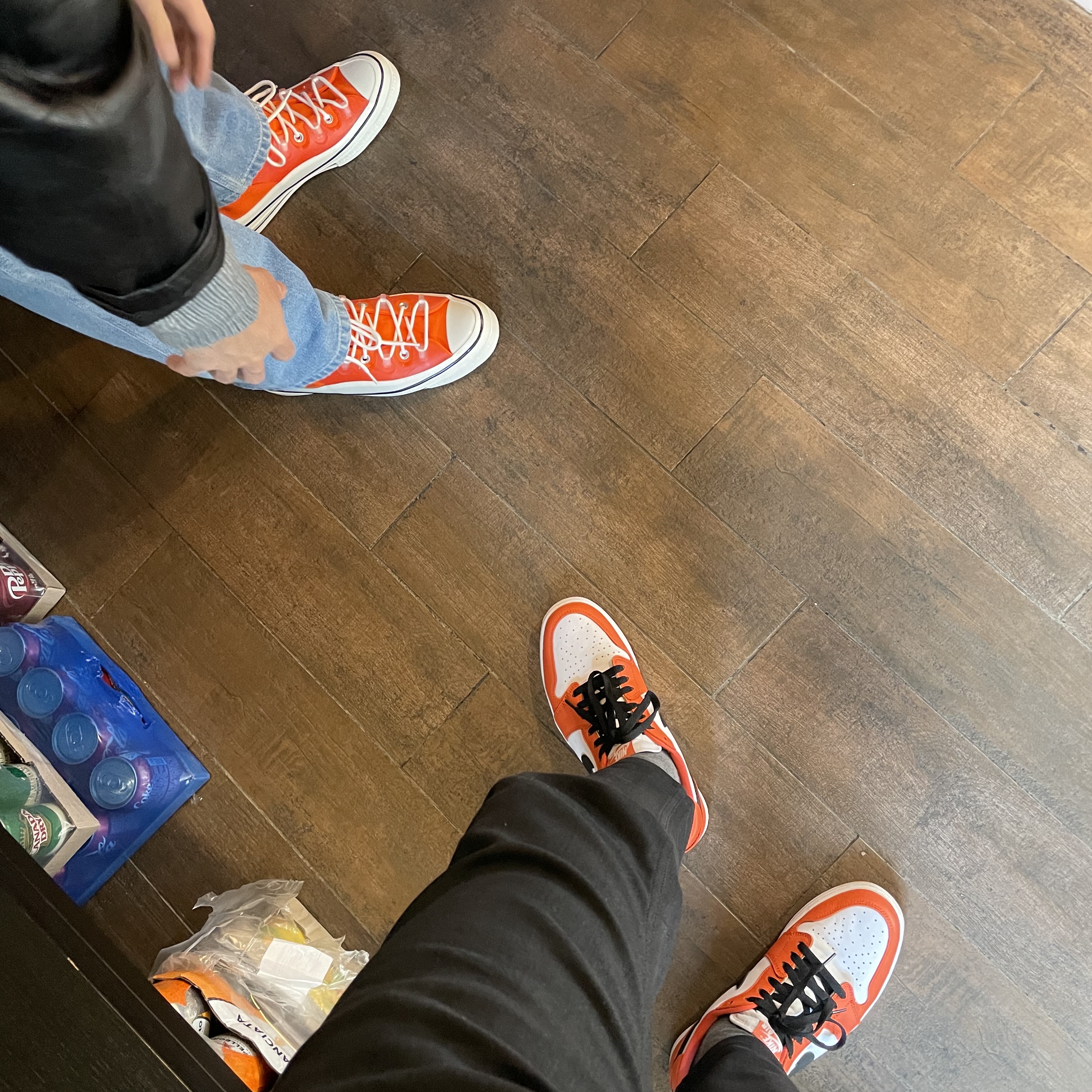 Jordan 1 Low OG Starfish 착용 스타일 - 2