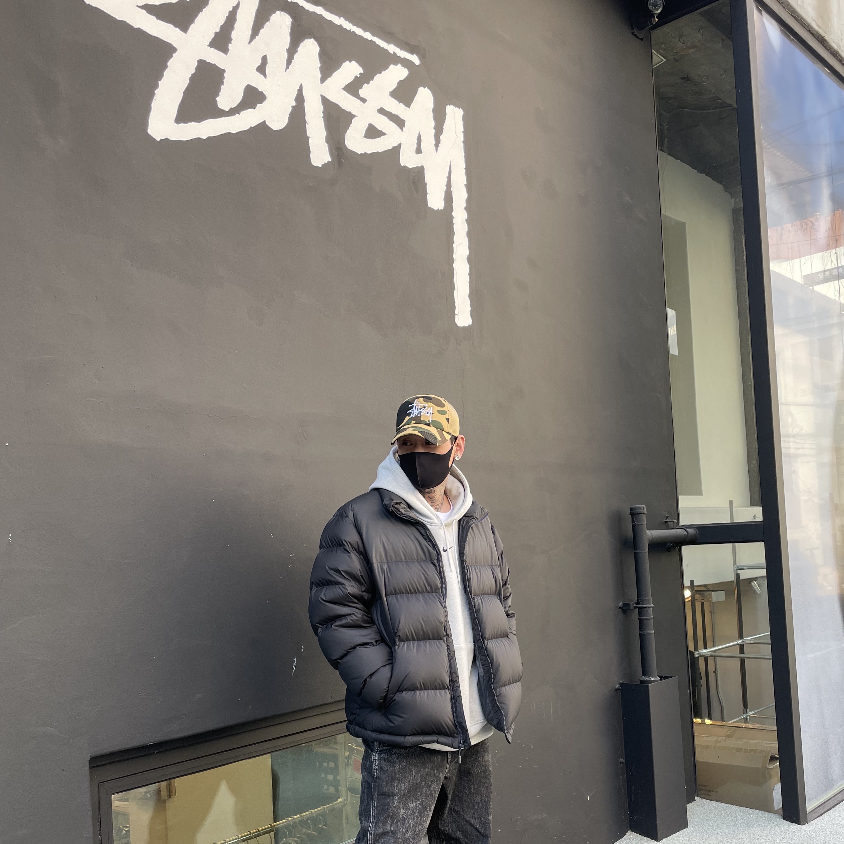 Stussy x BAPE Trucker Cap Yellow, Nike x Drake Nocta Cardinal Stock Essential Hoodie Grey - US/EU 착용 스타일