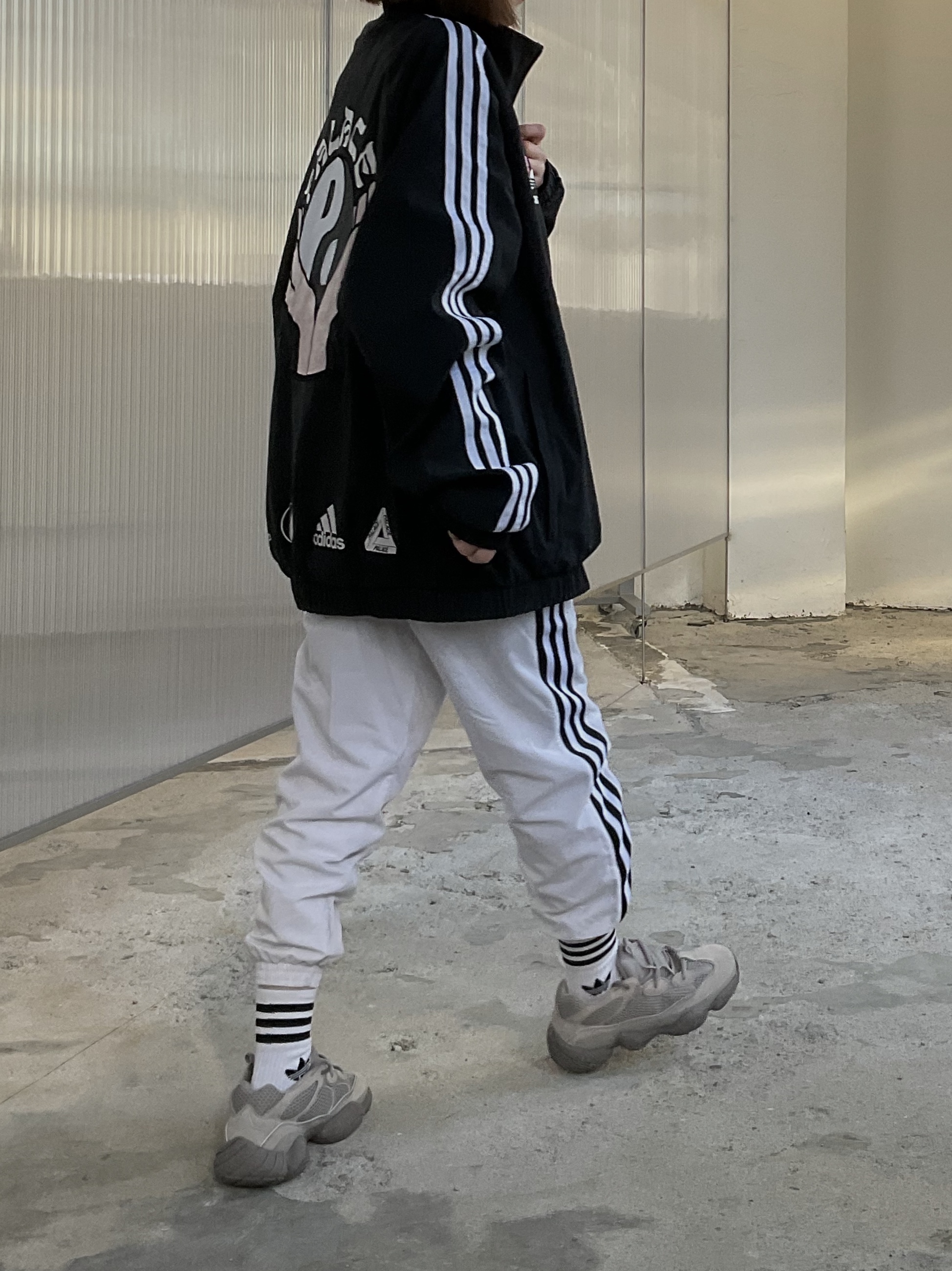 Adidas Yeezy 500 Ash Grey, Palace x Adidas Palaste Zip Jacket Black - 21FW 착용 스타일 - 3