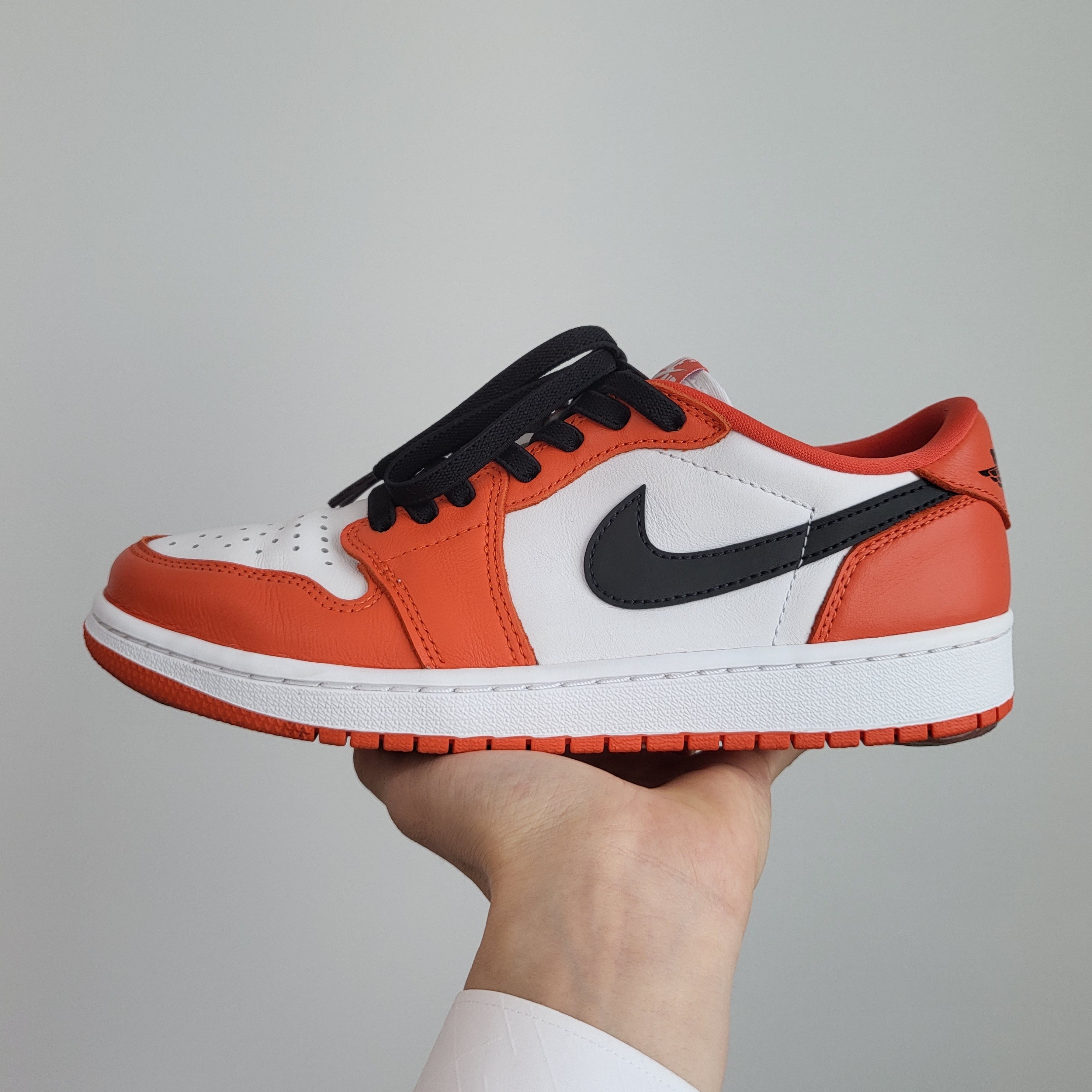 Jordan 1 Low OG Starfish, (W) Jordan 1 Low OG Starfish 착용 스타일 - 1