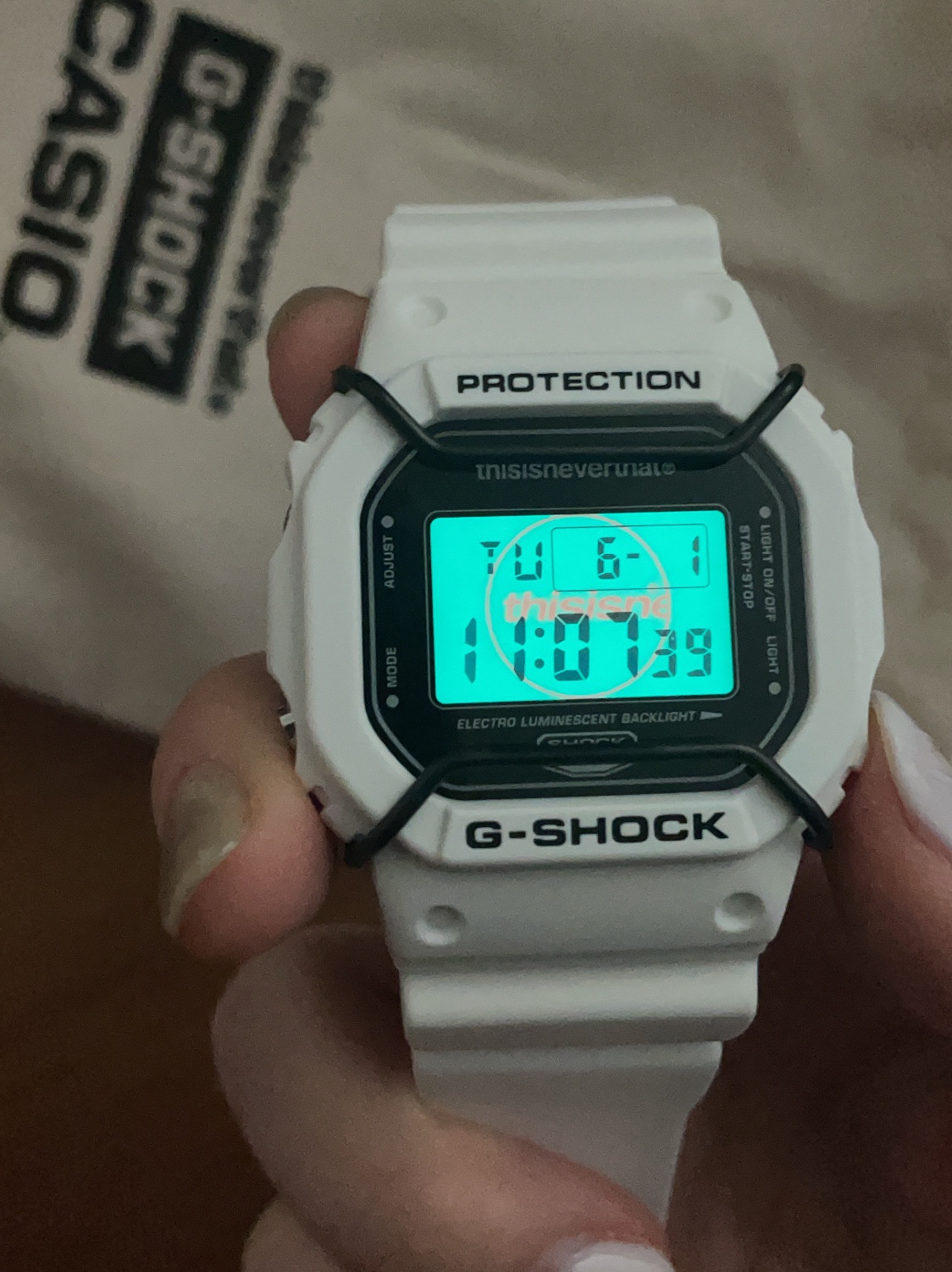 Casio G-Shock x Thisisneverthat DW-5600TNT-7 White 착용 스타일