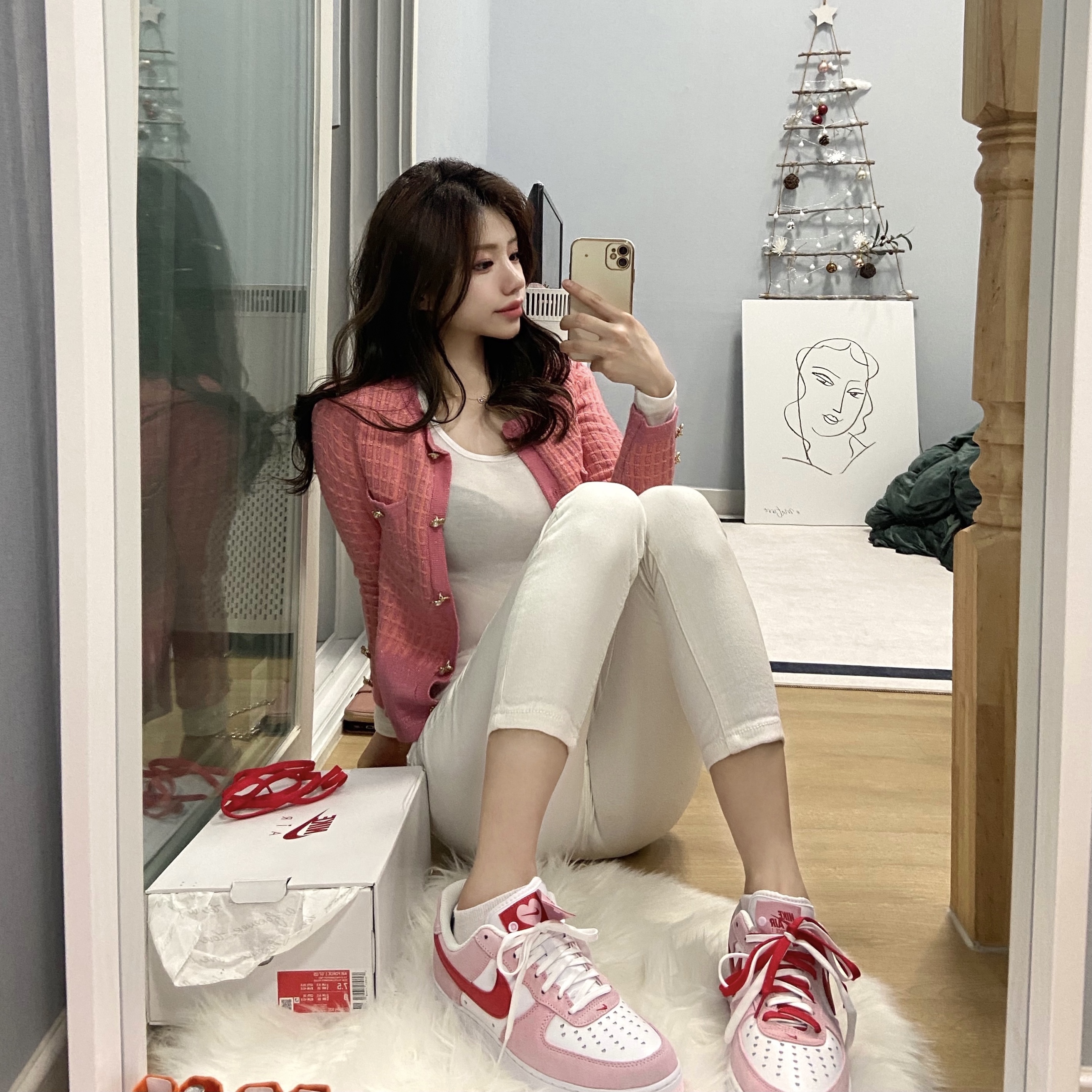 Nike Air Force 1 '07 QS Valentine's Day 착용 스타일 - 1