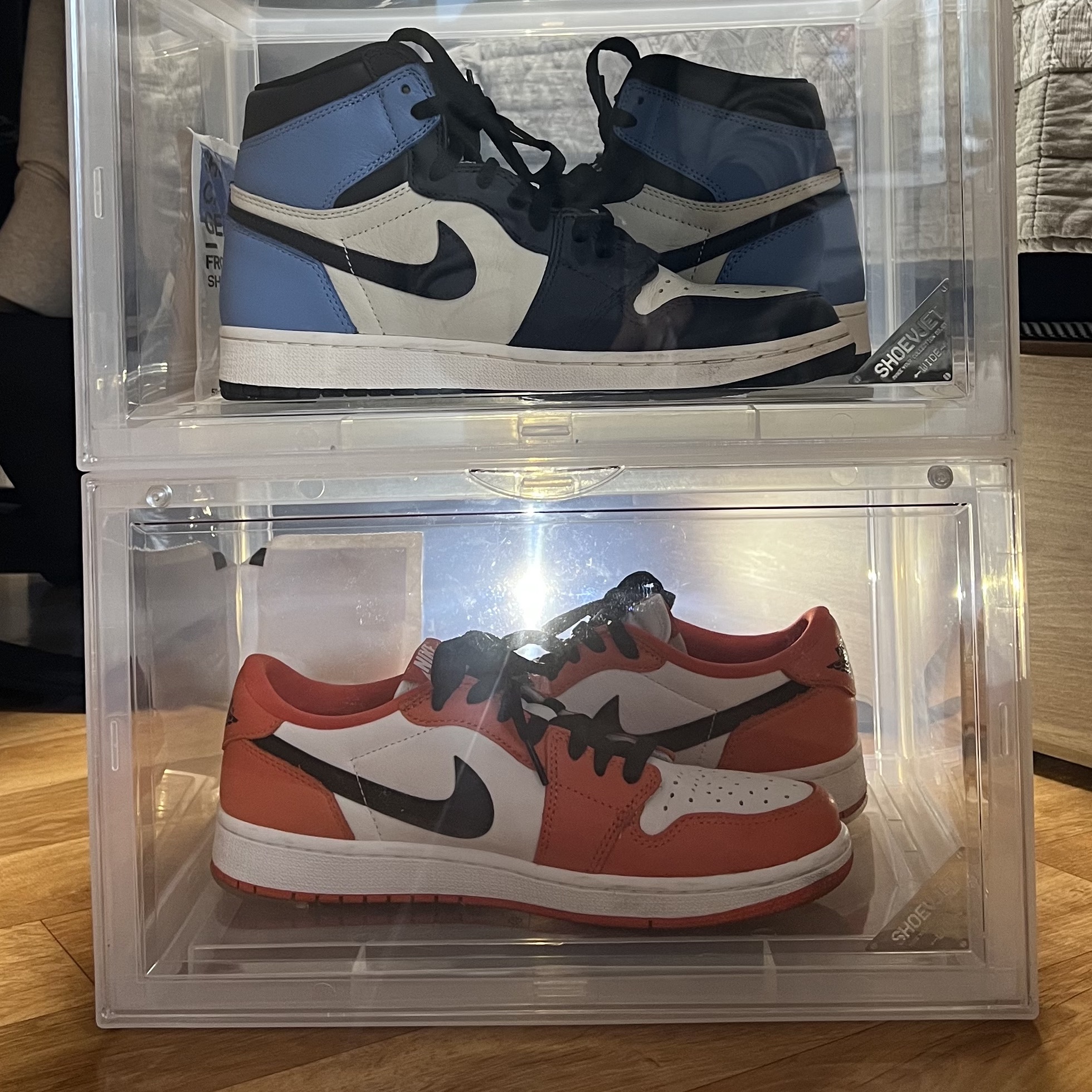 Jordan 1 Retro High Obsidian UNC, Jordan 1 Low OG Starfish 착용 스타일