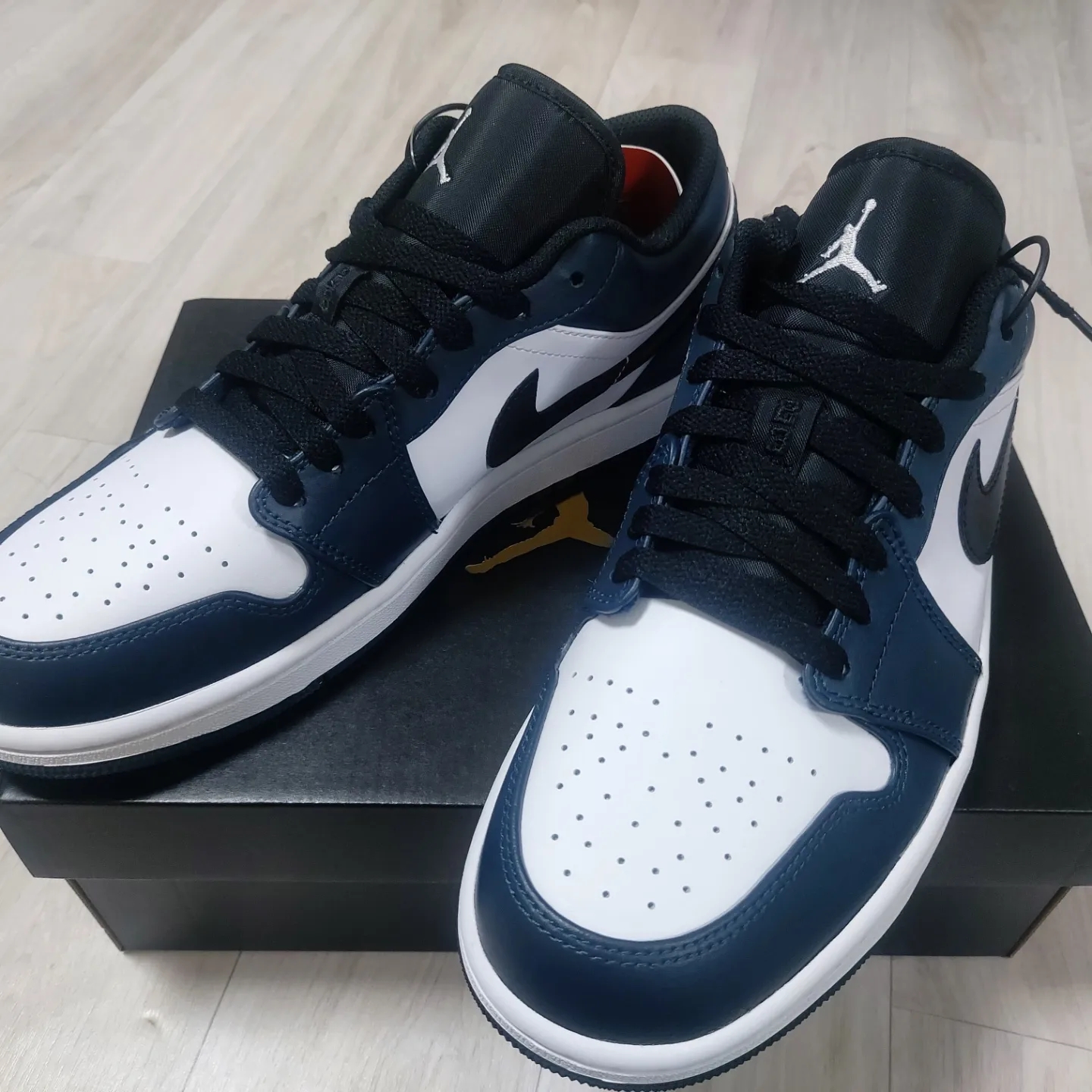 Jordan 1 Low Dark Teal 착용 스타일
