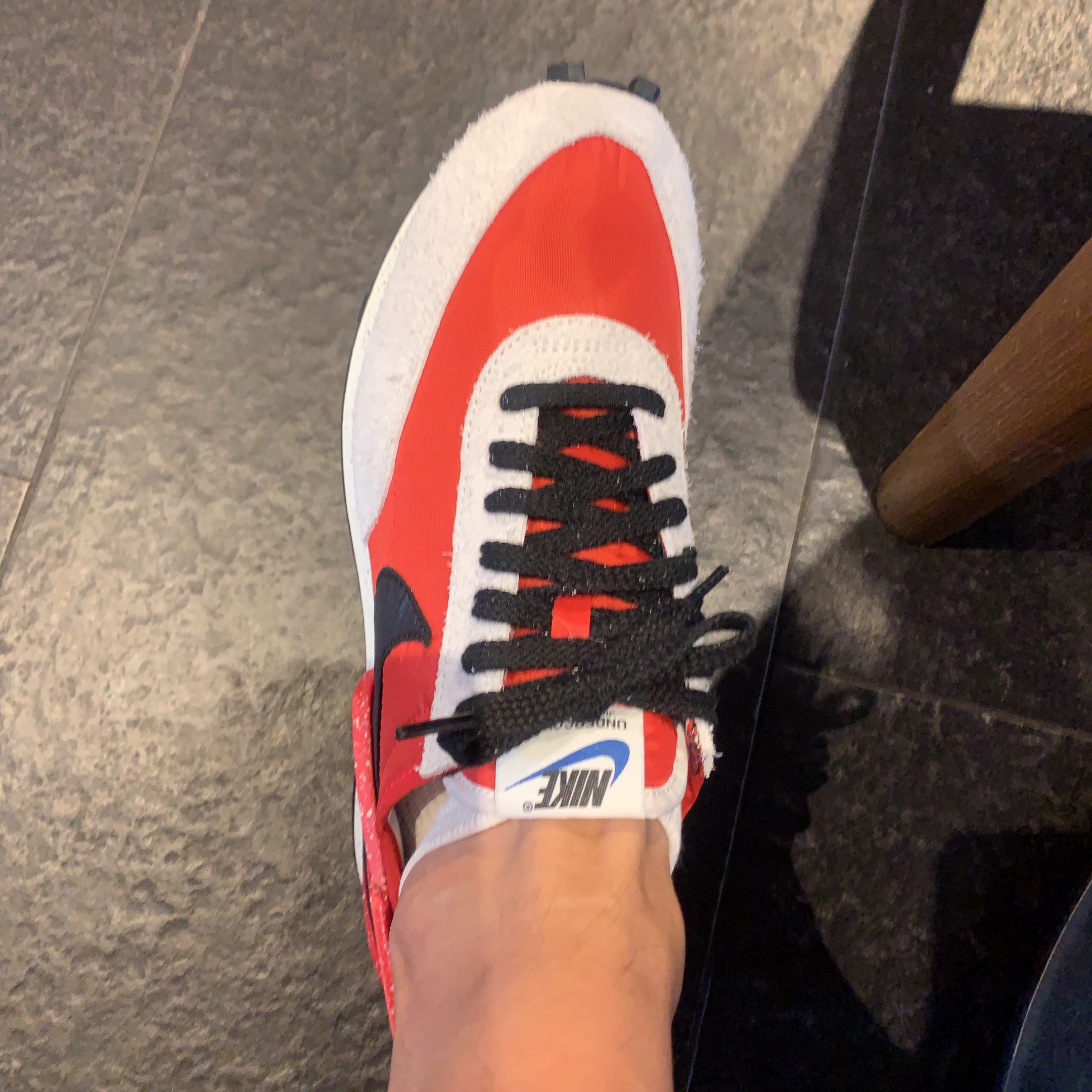 (W) Nike x Undercover Daybreak University Red 착용 스타일