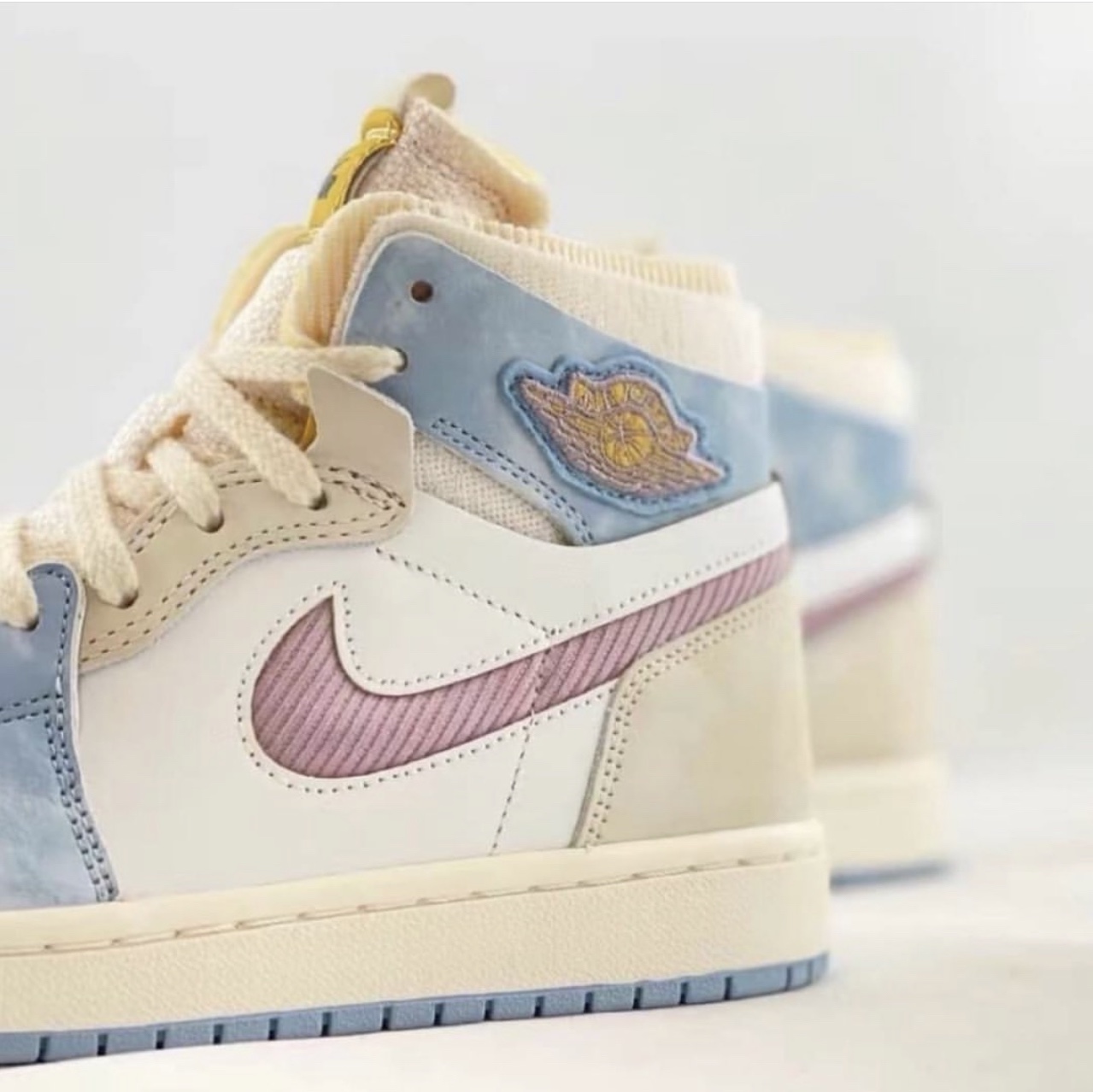 (W) Jordan 1 Zoom Air CMFT Pink Oxford Plum Fog 착용 스타일
