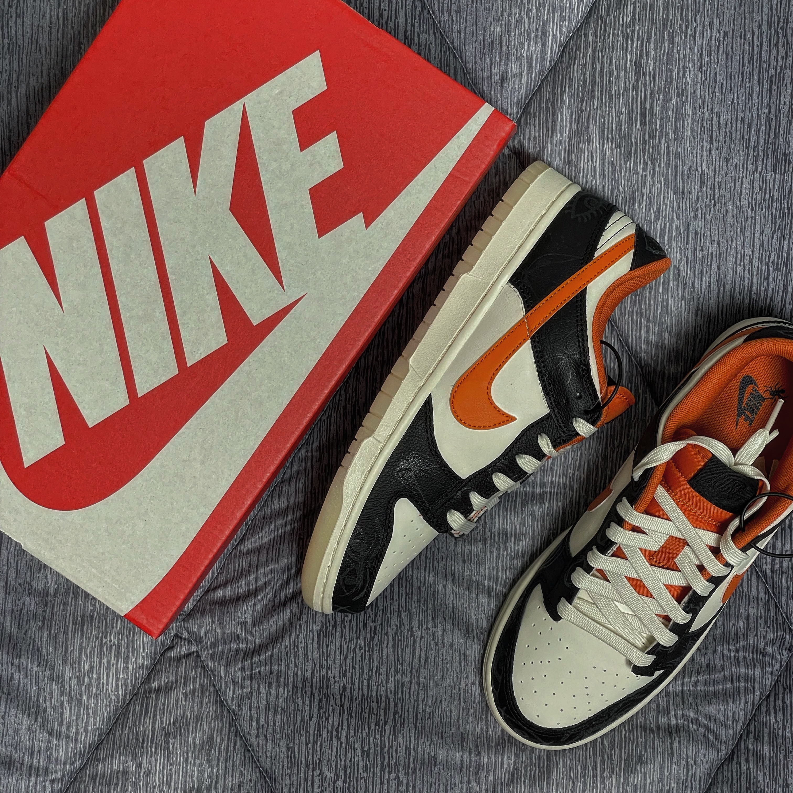 Nike Dunk Low Retro PRM Halloween 착용 스타일