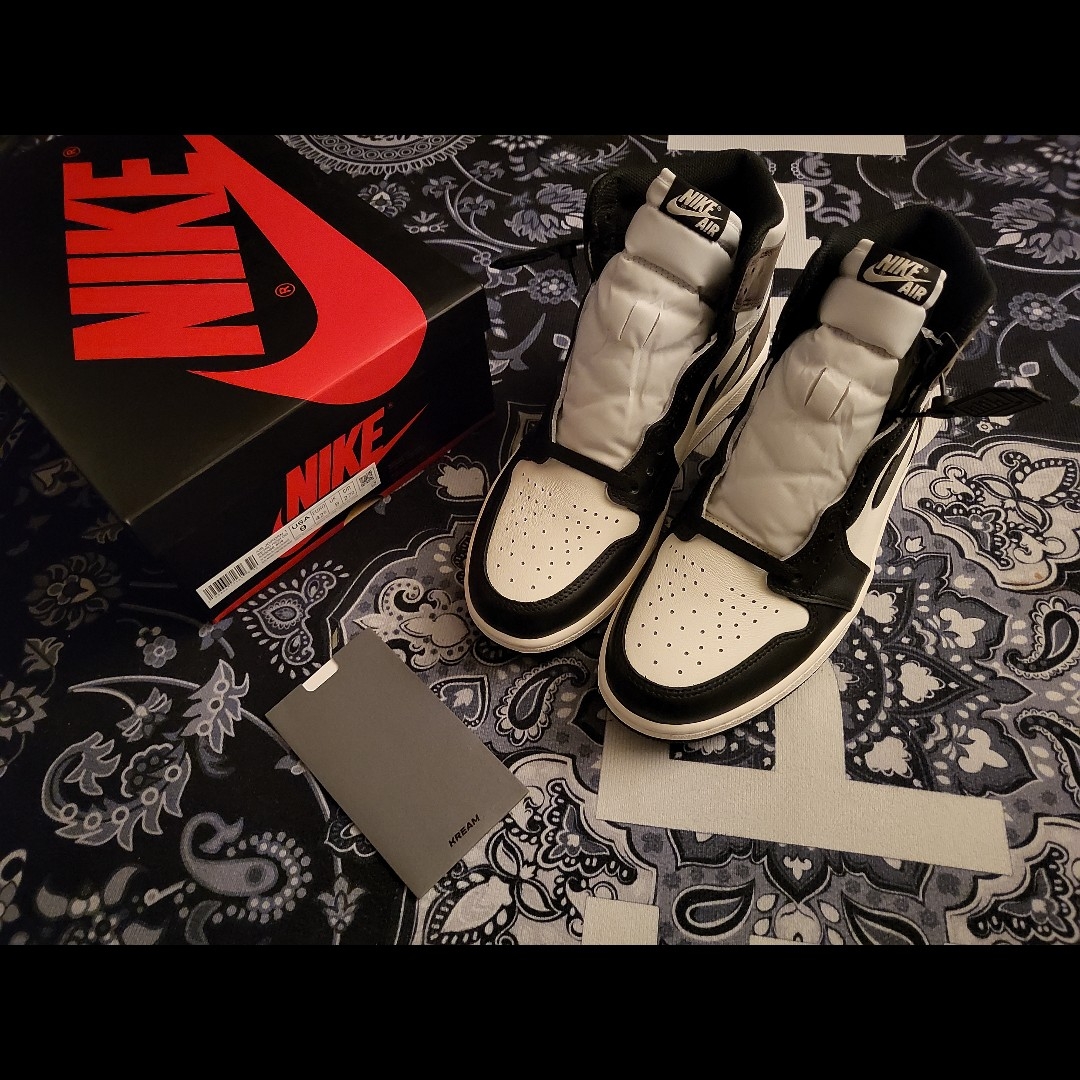 Jordan 1 Retro High OG Black Mocha 착용 스타일 - 2