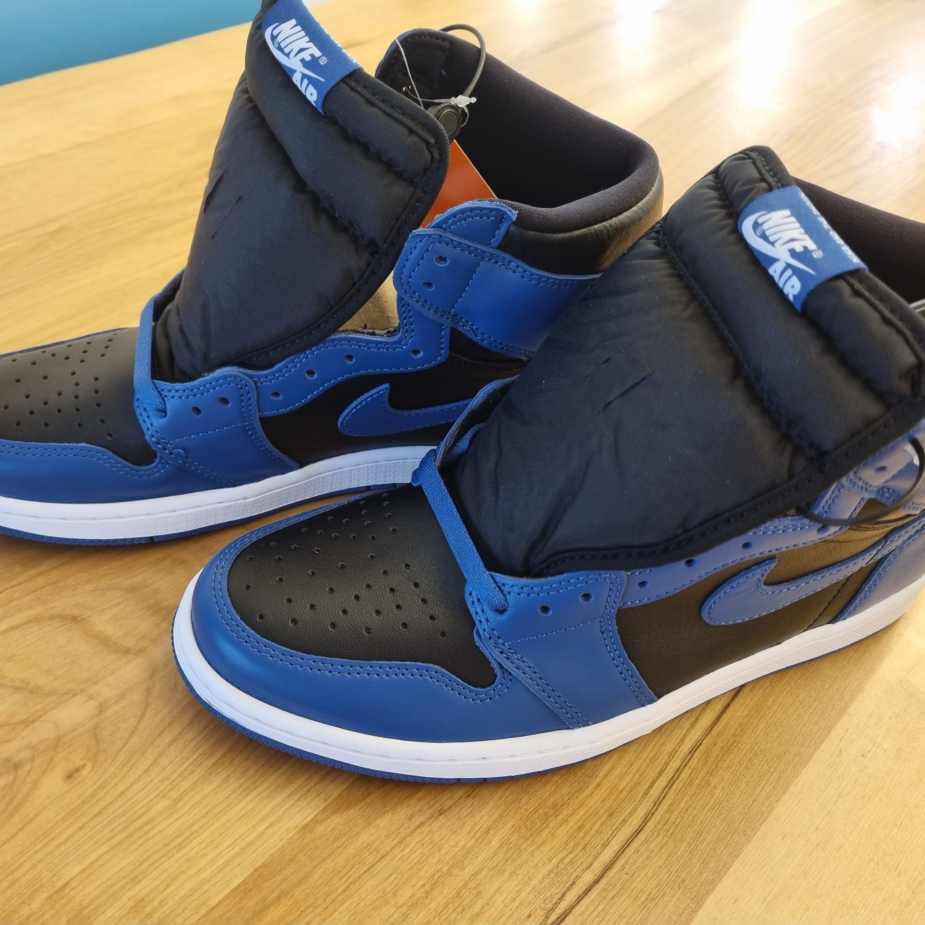 Jordan 1 Retro High OG Dark Marina Blue 착용 스타일 - 2