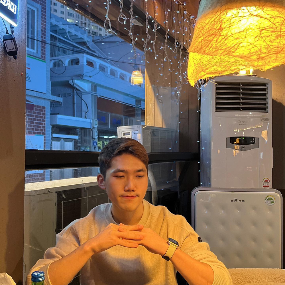 KREAM 프로필 이미지