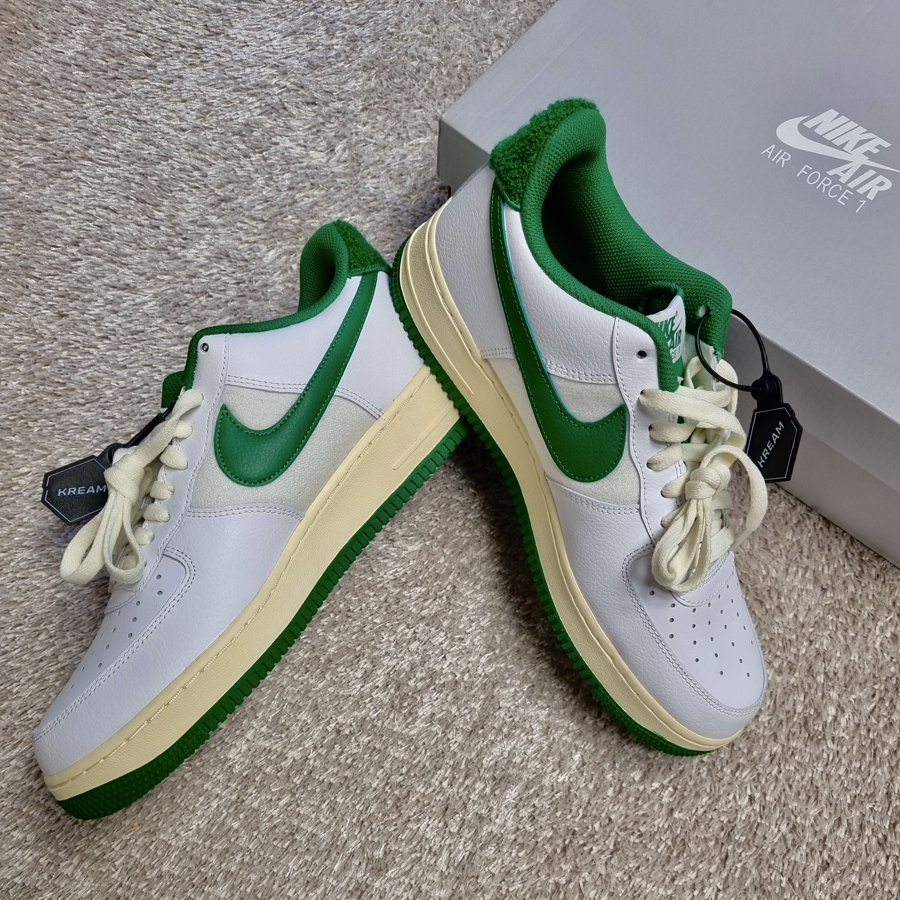 Nike Air Force 1 '07 LV8 Varsity White Pine Green, Nike x Peaceminusone Air Force 1 Low Para-Noise 2.0 착용 스타일 - 1