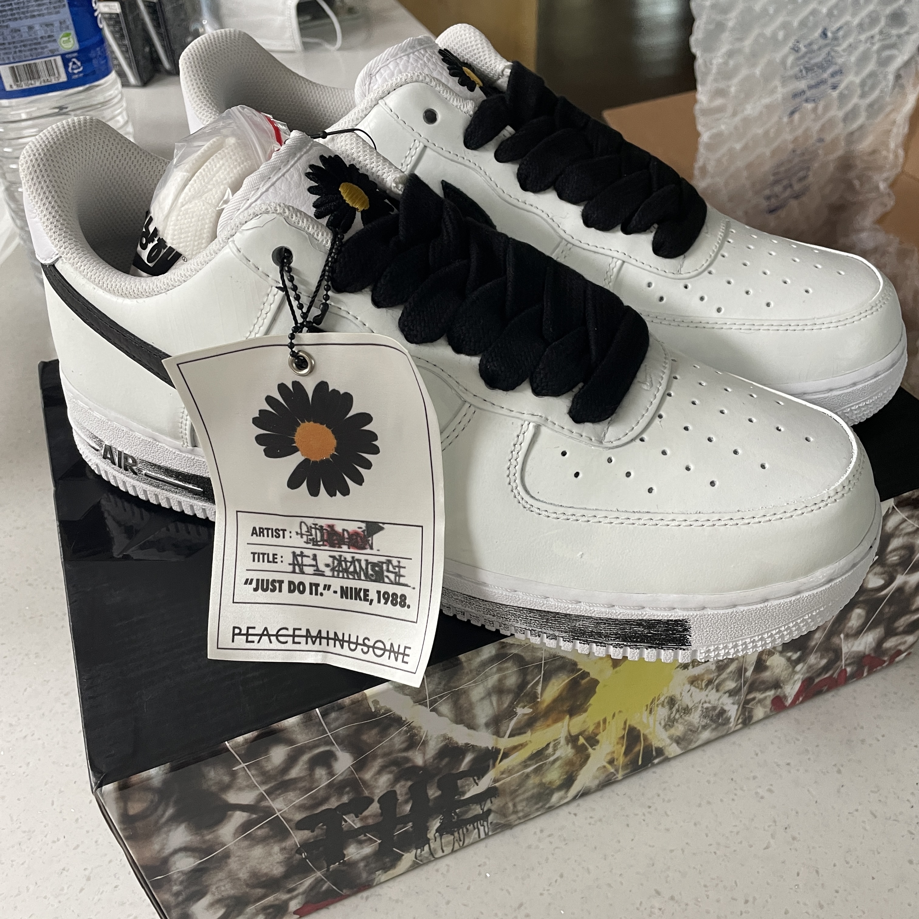 Nike x Peaceminusone Air Force 1 Low Para-Noise 2.0 착용 스타일