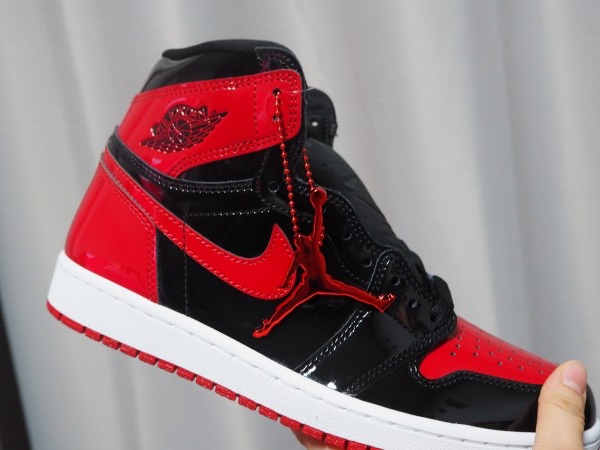 Jordan 1 Retro High OG Patent Bred 착용 스타일