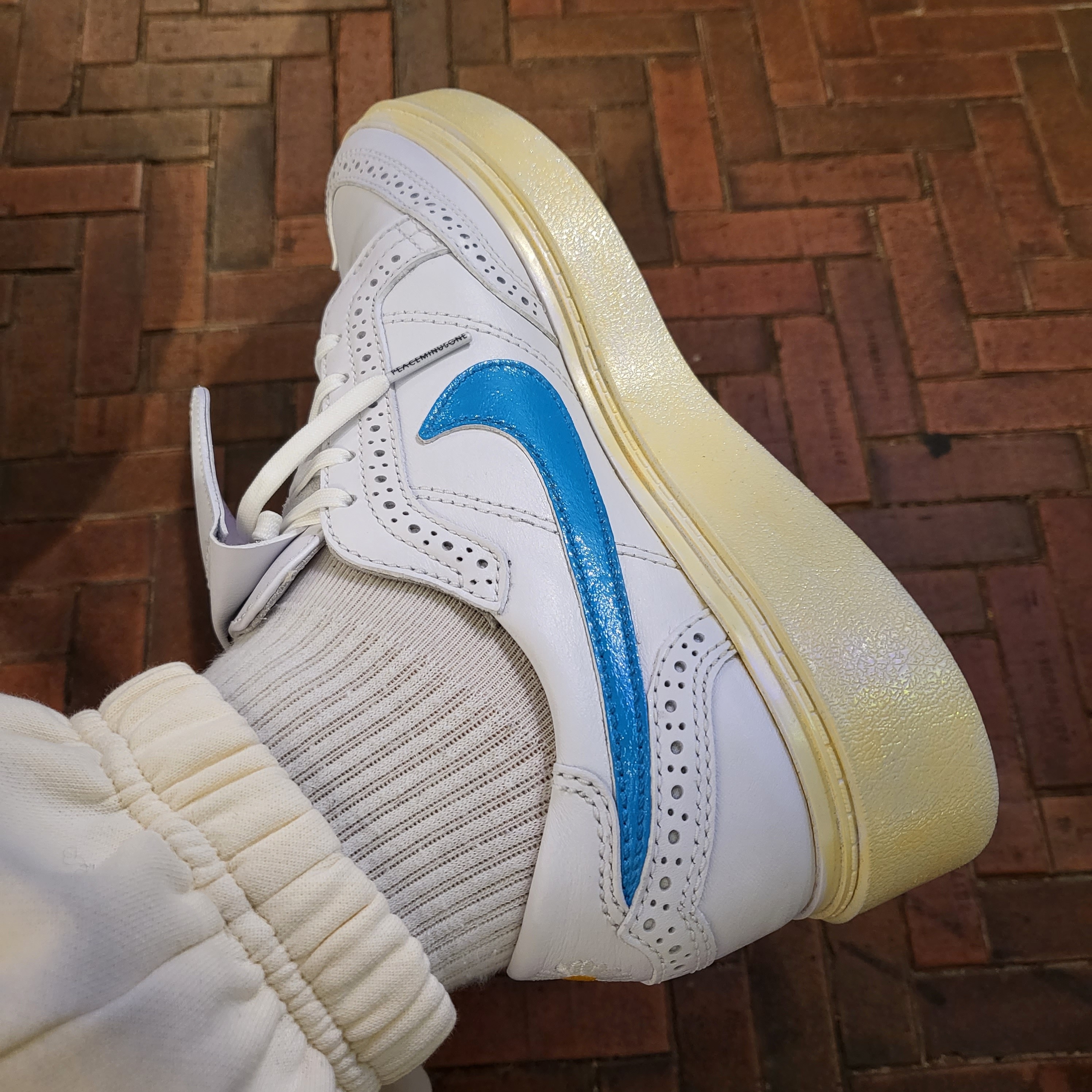 Nike x Peaceminusone Kwondo1 White 착용 스타일 - 1