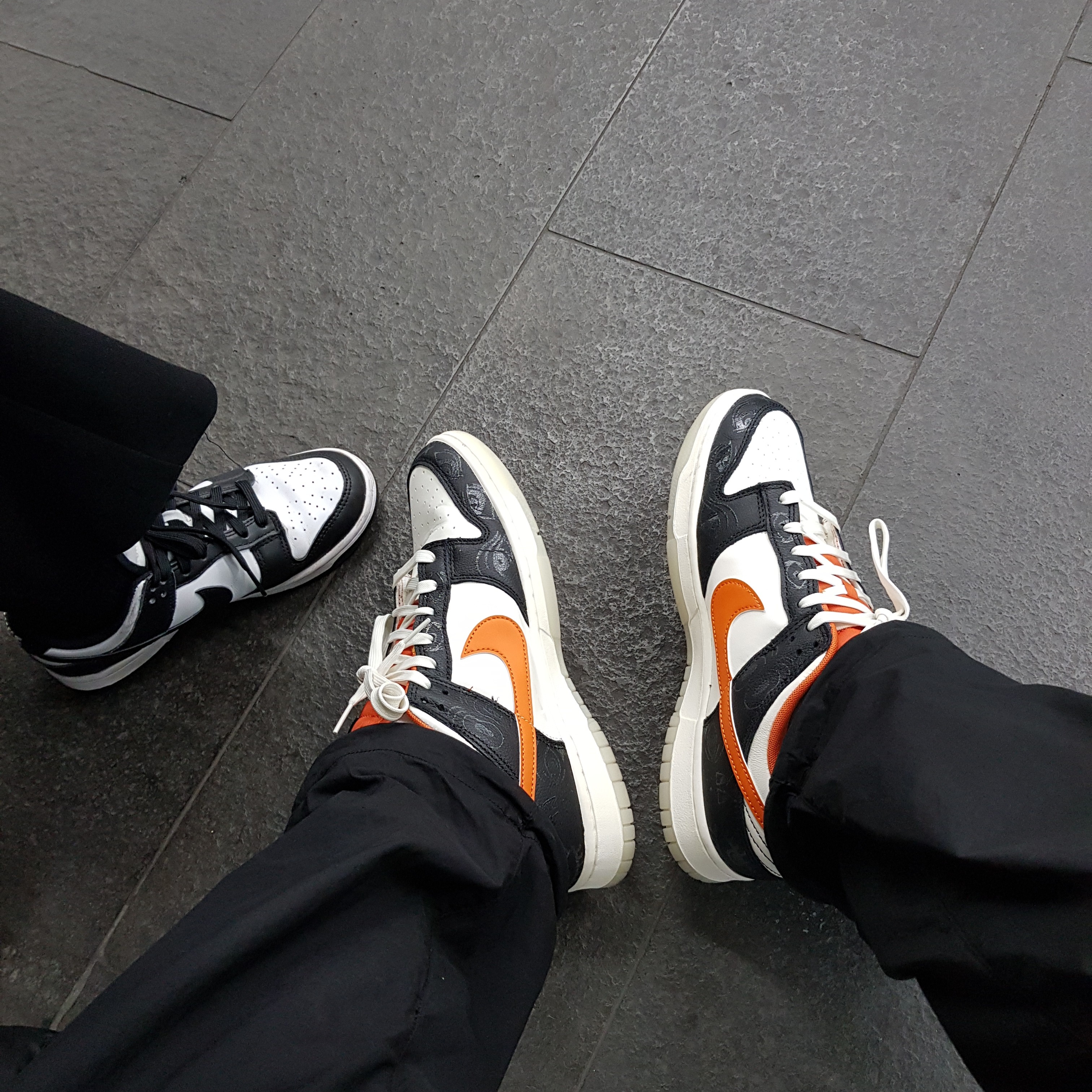 (W) Nike Dunk Low Black, Nike Dunk Low Retro PRM Halloween 착용 스타일 - 4