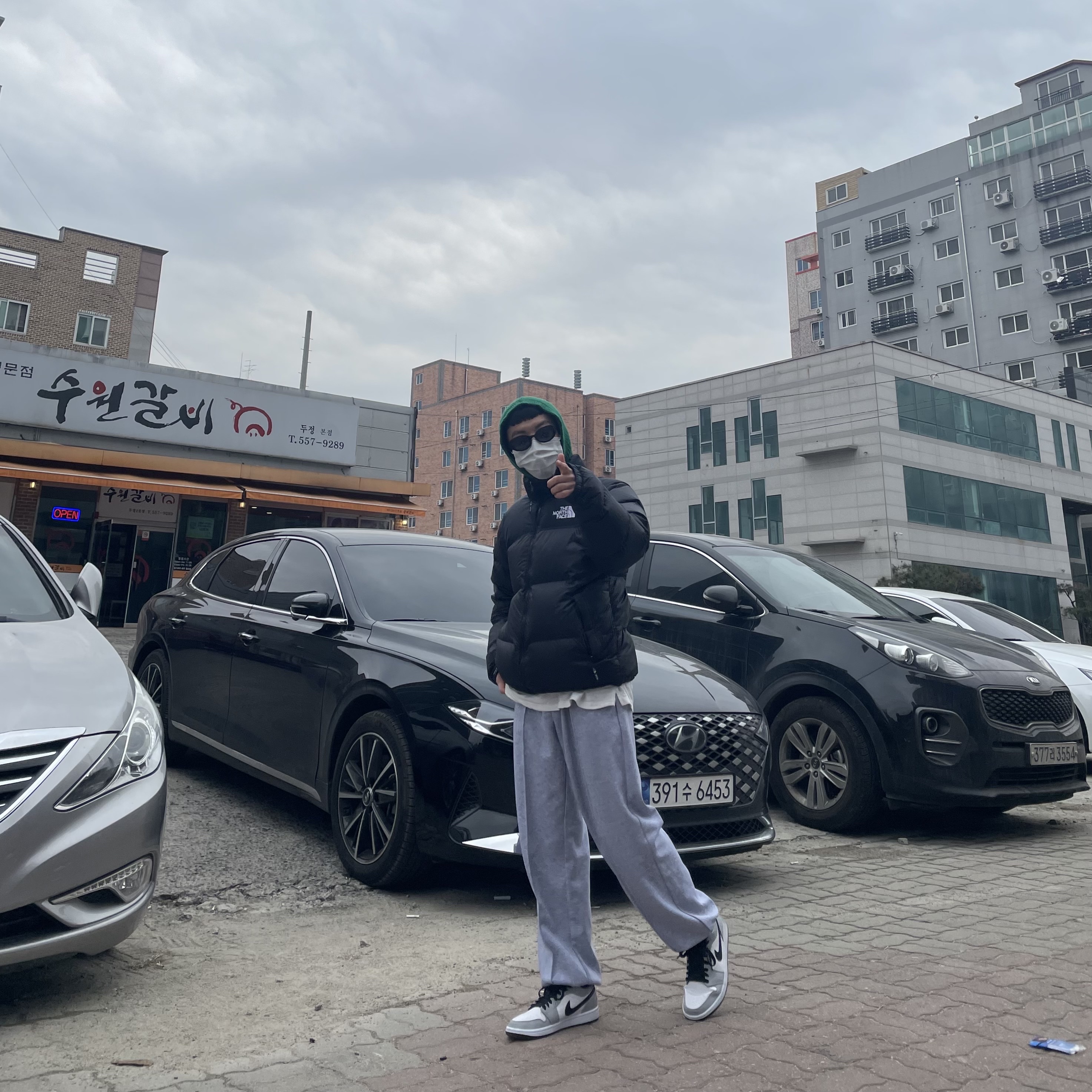 Jordan 1 Low Light Smoke Grey 착용 스타일 - 1