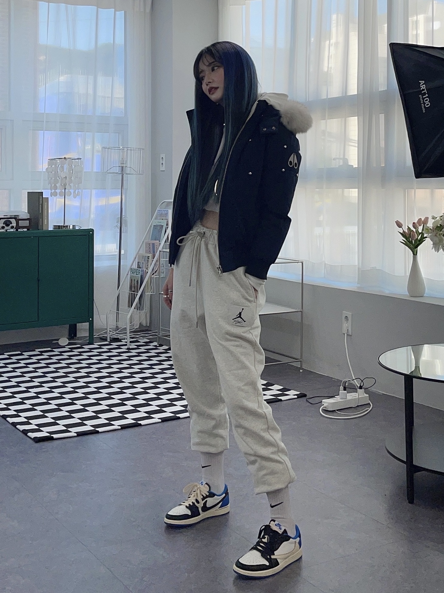 Jordan 1 x Travis Scott x Fragment Retro Low OG SP Military Blue 착용 스타일
