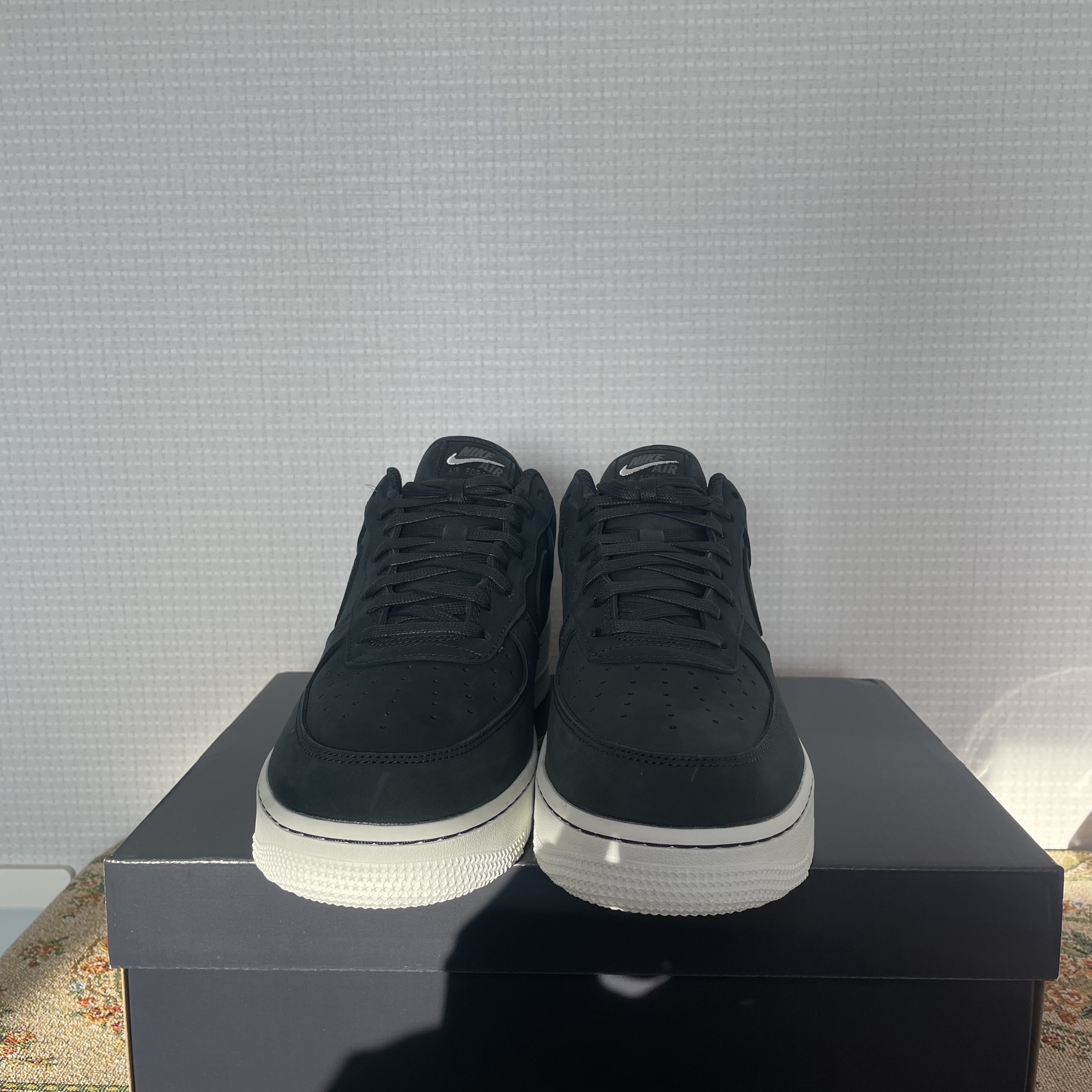 Nike Air Force 1 '07 LX Off Noir 착용 스타일 - 1